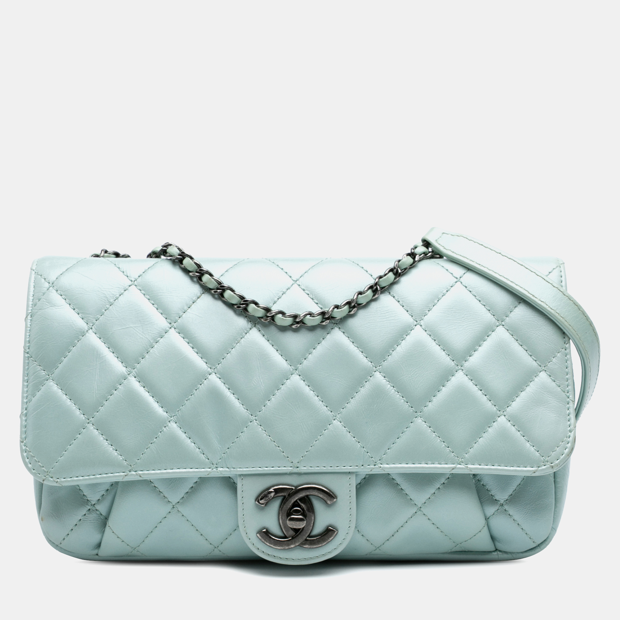 

Chanel Blue Medium Quilted Calfskin Coco Pleats Chain Flap Bag