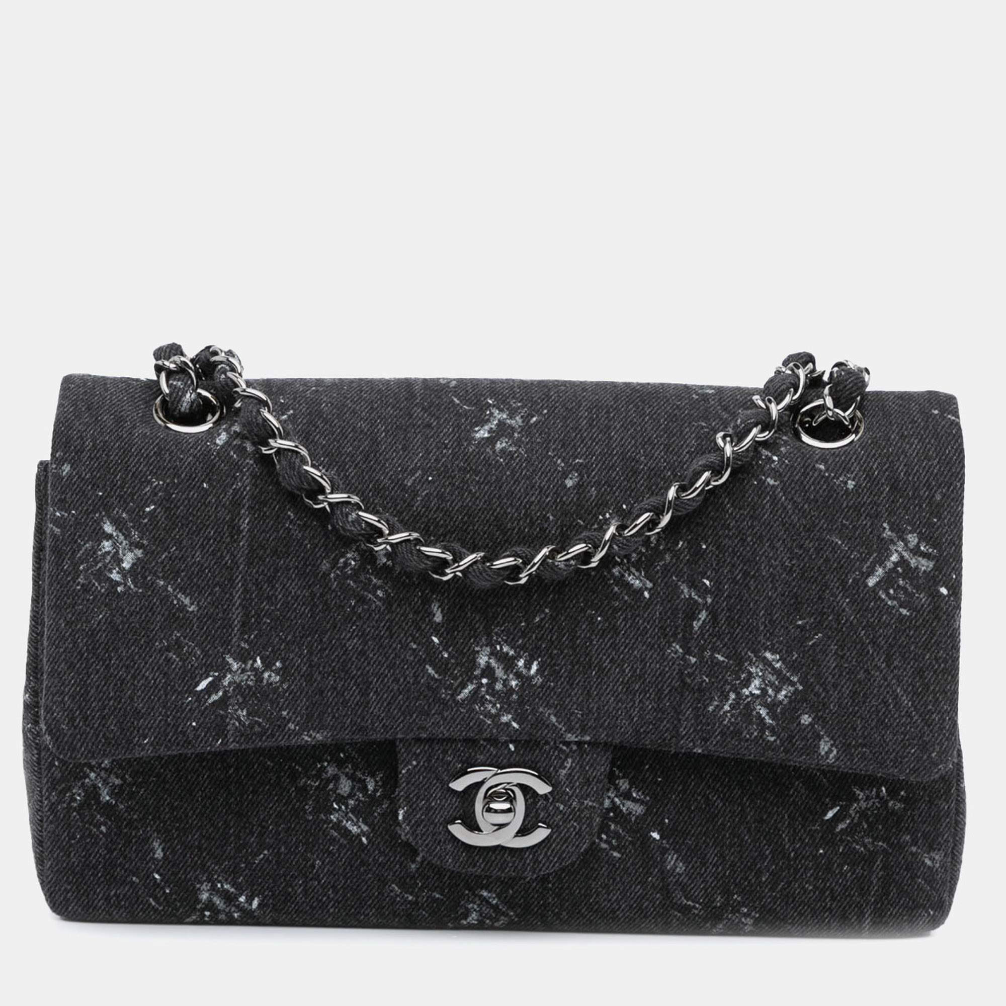 

Chanel Black Medium Denim Double Flap