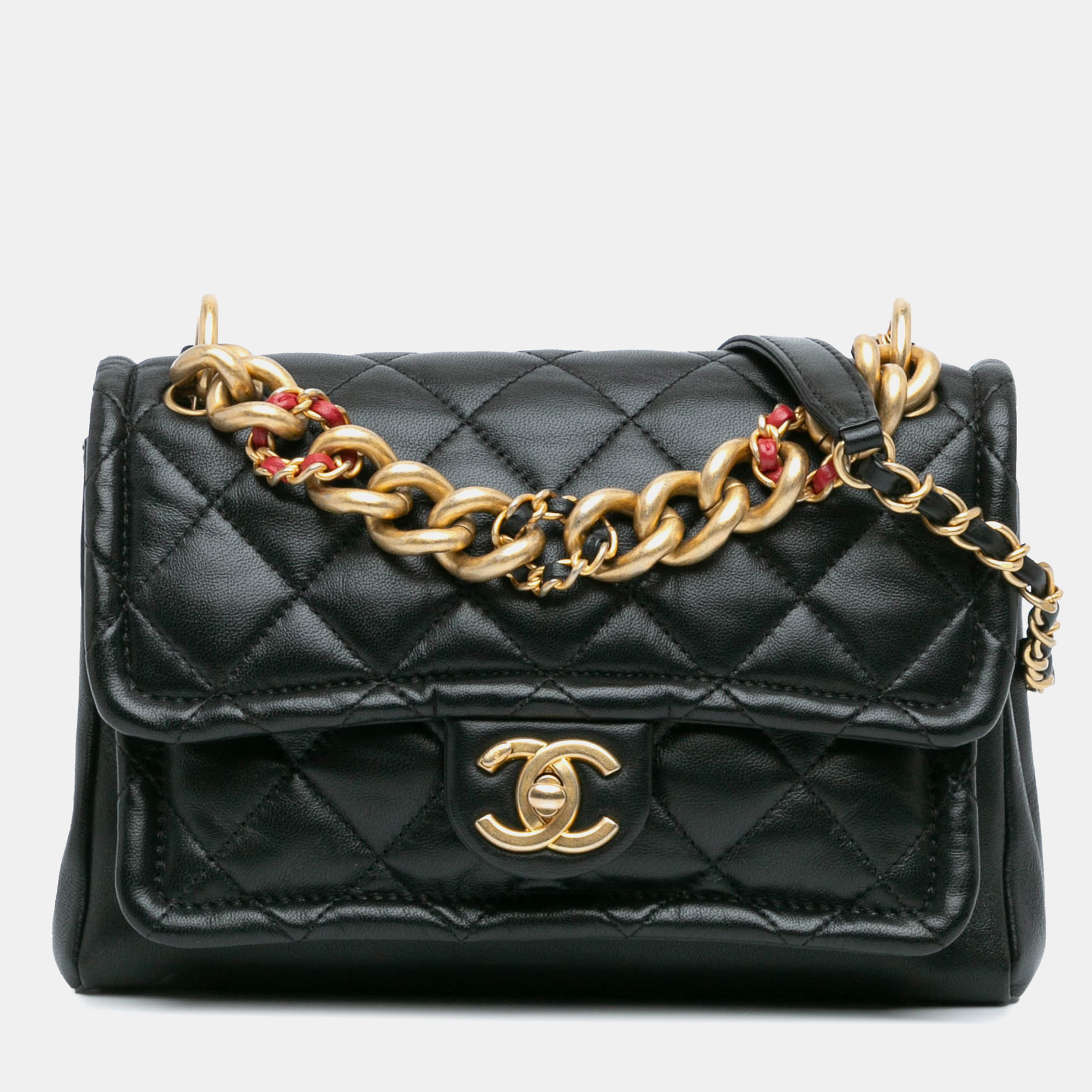 

Chanel Black CC Quilted Lambskin Chain Link Flap