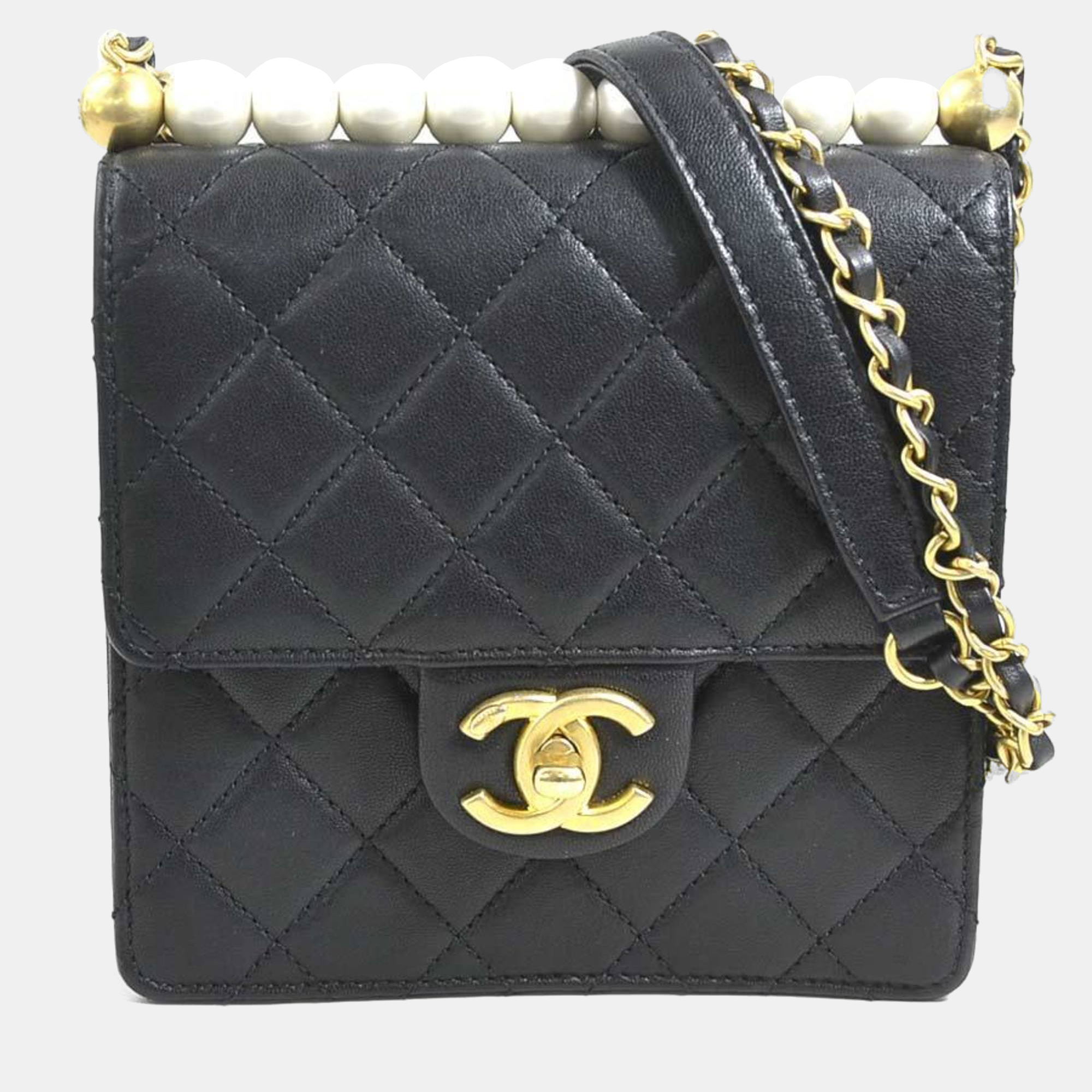 

Chanel Black/Off-White Leather Chic Pearl Shoulder Bag