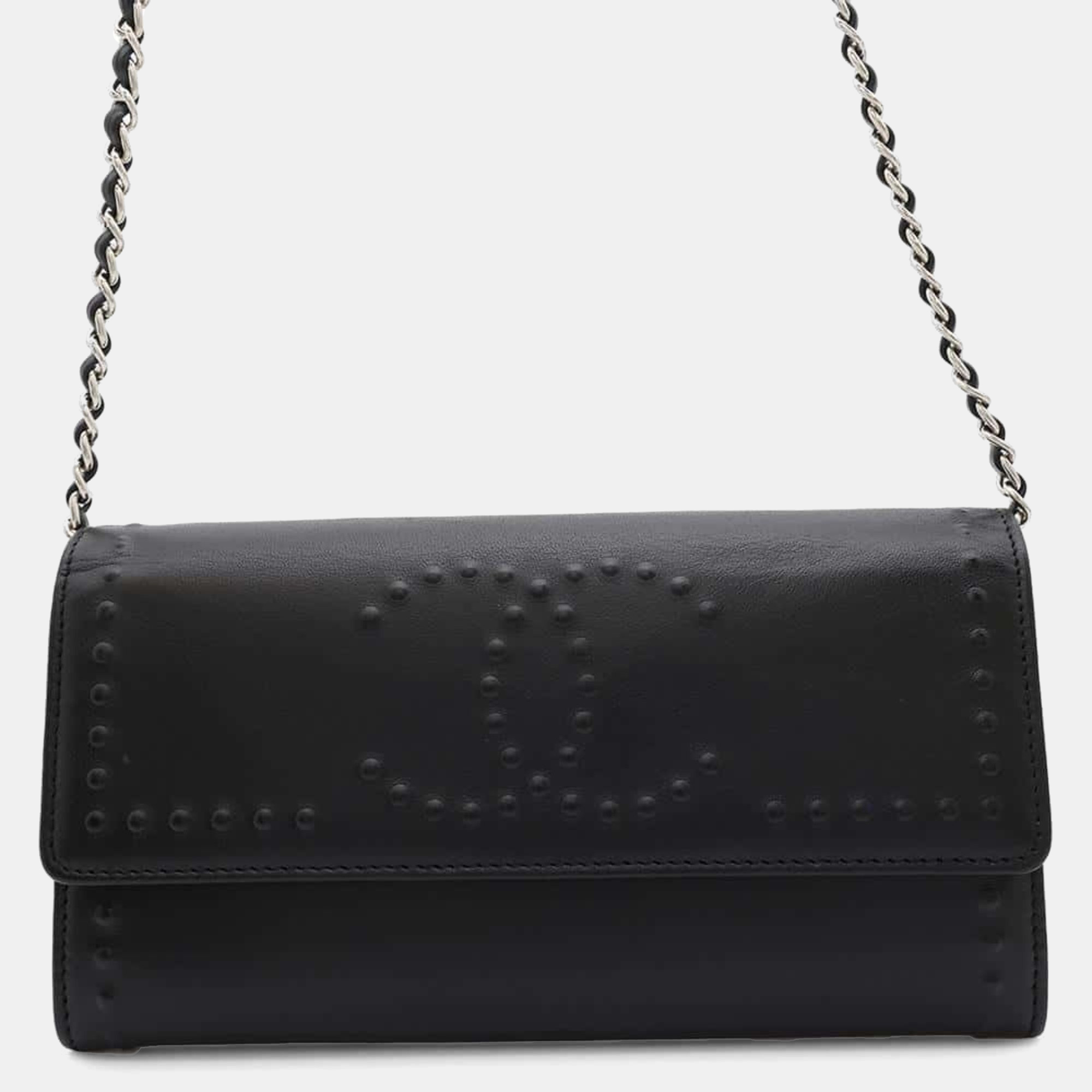 

Chanel Chain Wallet Coco Mark Leather Black