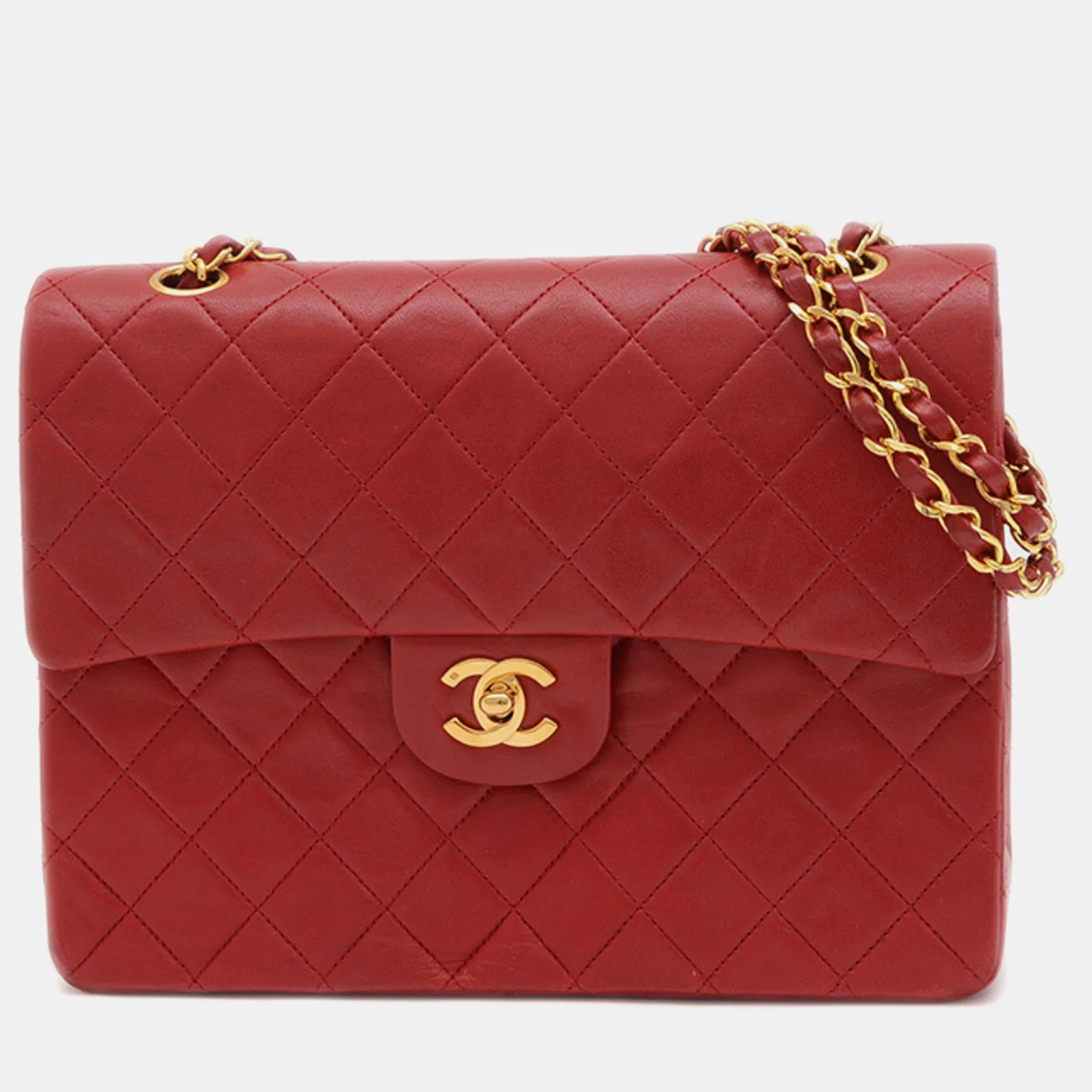 

Chanel Matelasse Double Chain Shoulder Bag Lambskin Red