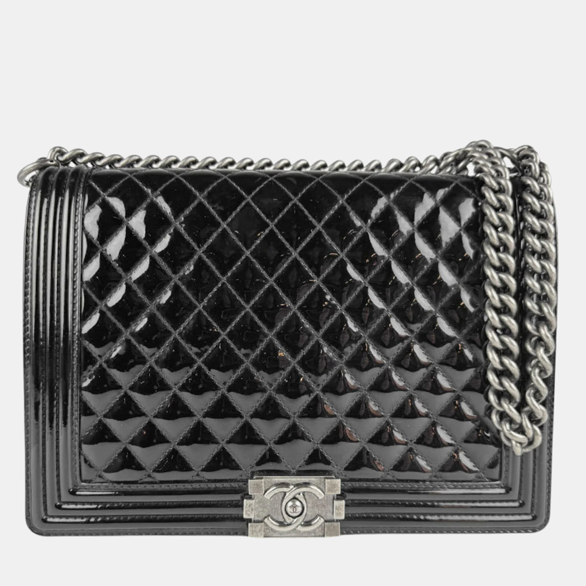 

Chanel Shoulder Bag Boy Chanel Enamel Black Silver