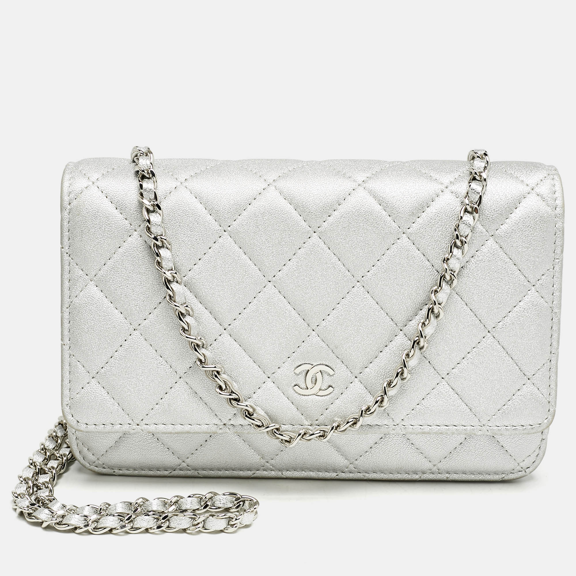 

Chanel Silver Quilted Leather CC Wallet On Chain