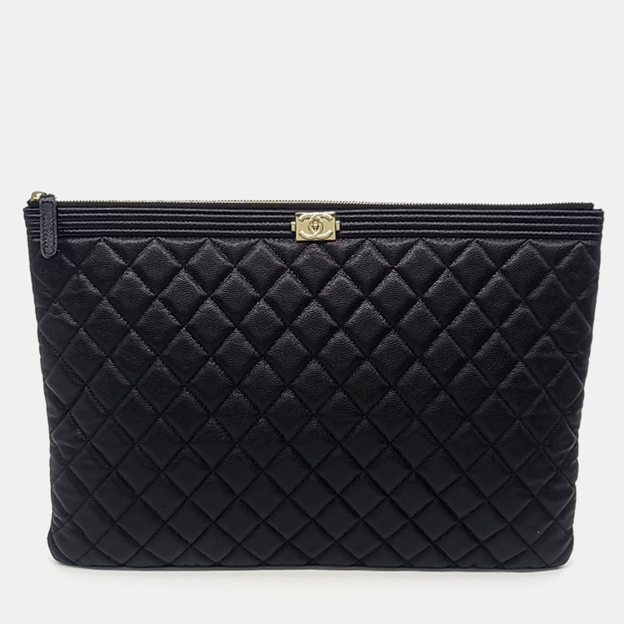 

Chanel Black Leather Caviar Boy Large Clutch
