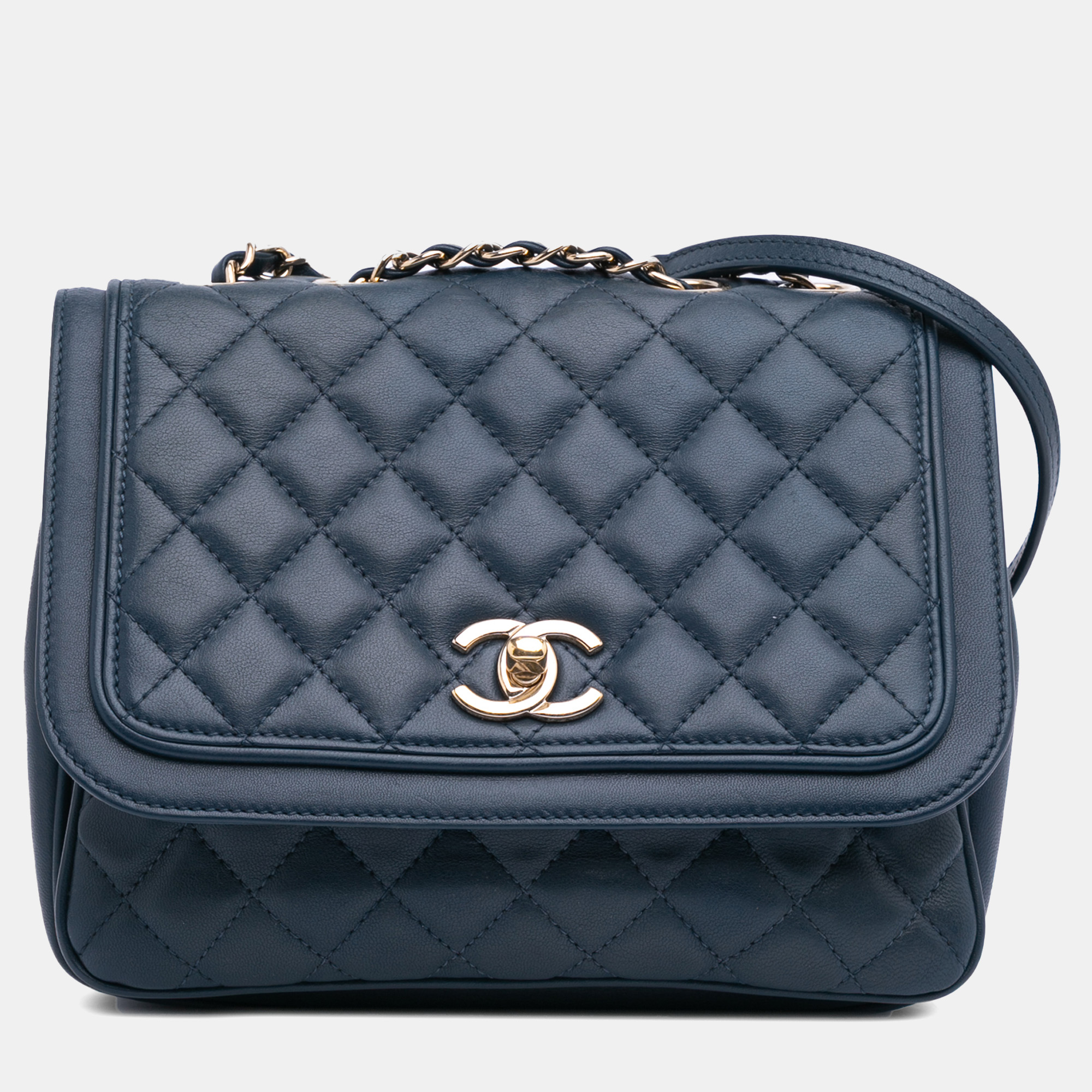

Chanel Navy Blue Medium Lambskin Lovely Day Flap