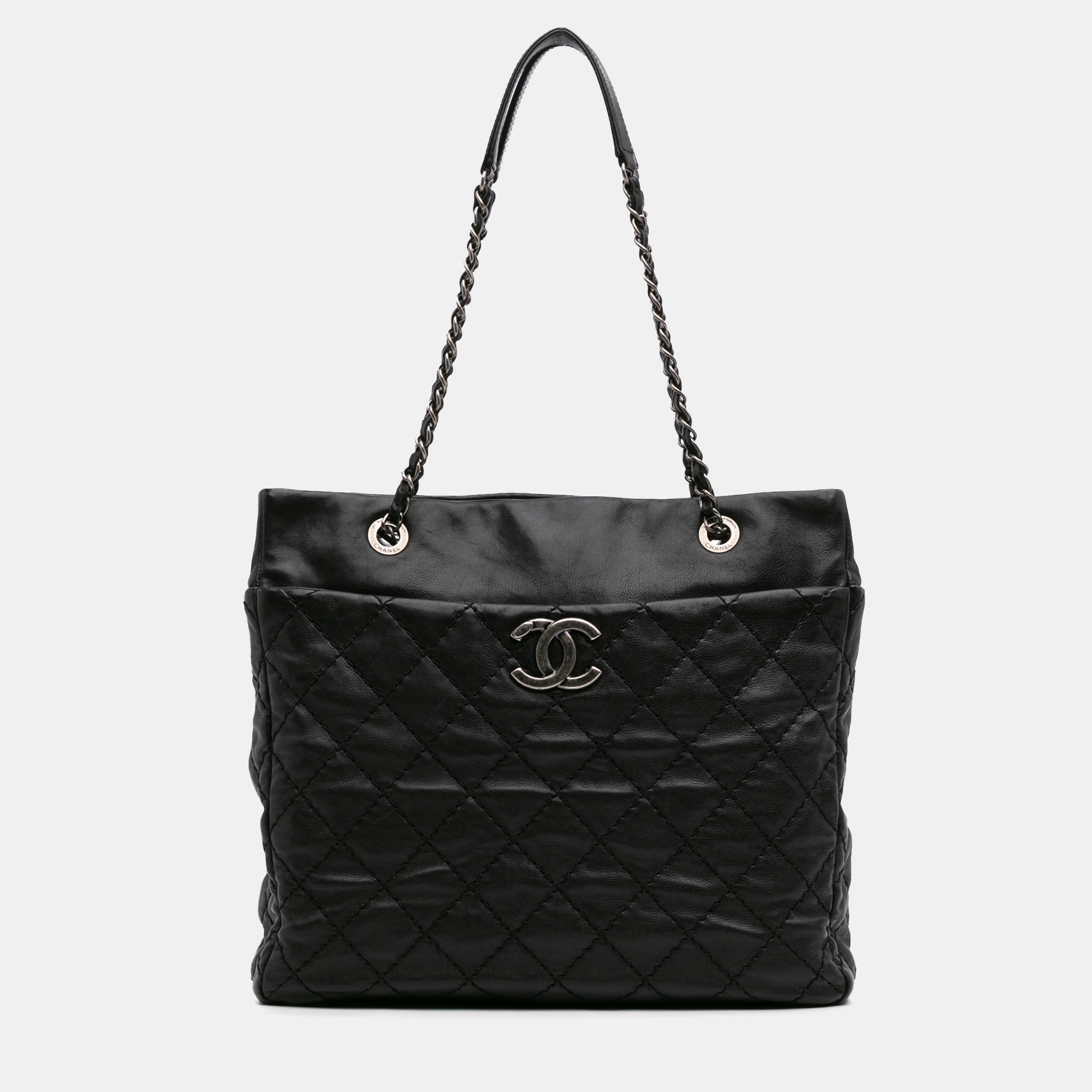 

Chanel Black Large Quilted Calfskin Stitch It Tote