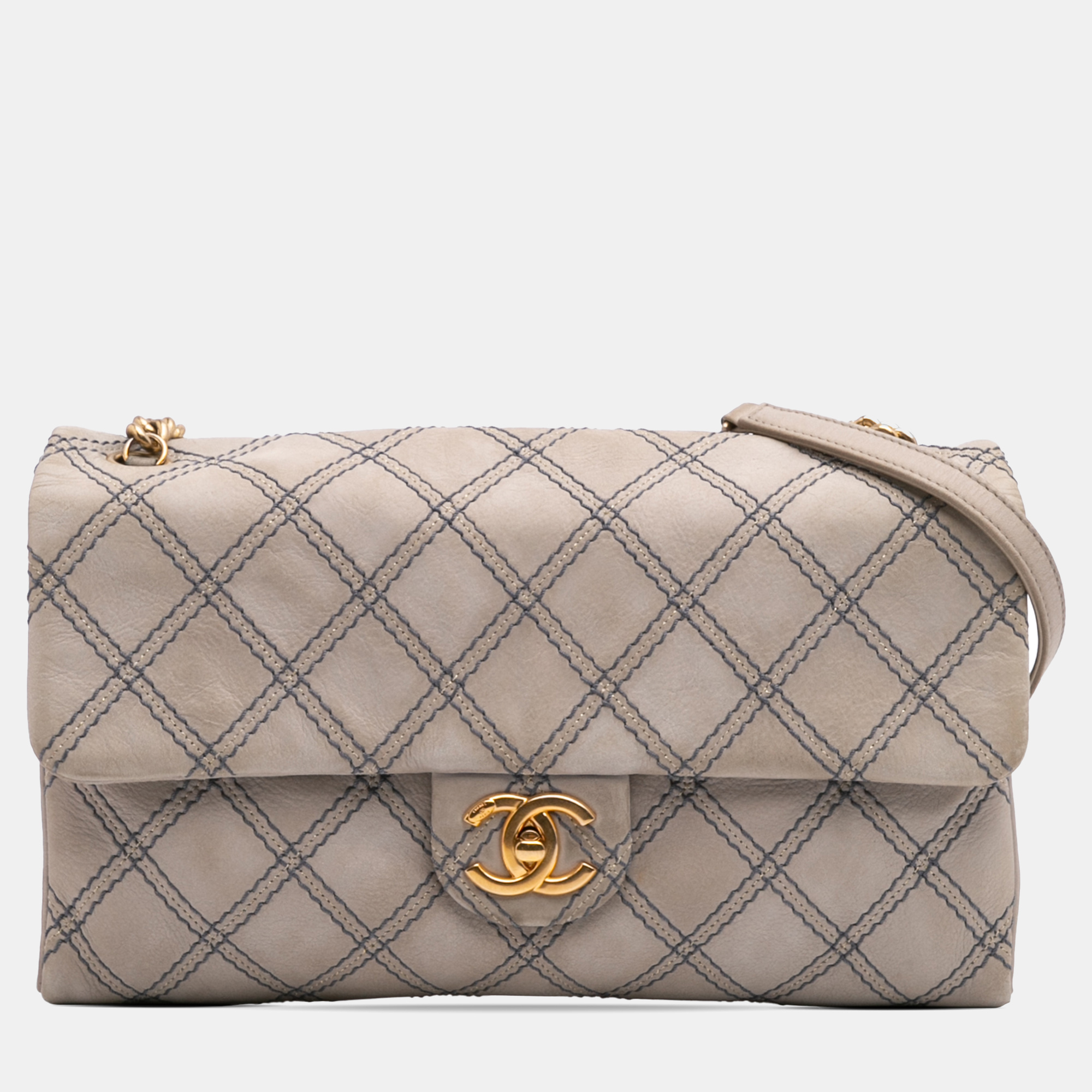 

Chanel Grey Jumbo Quilted Calfskin Triple Stitched Flap