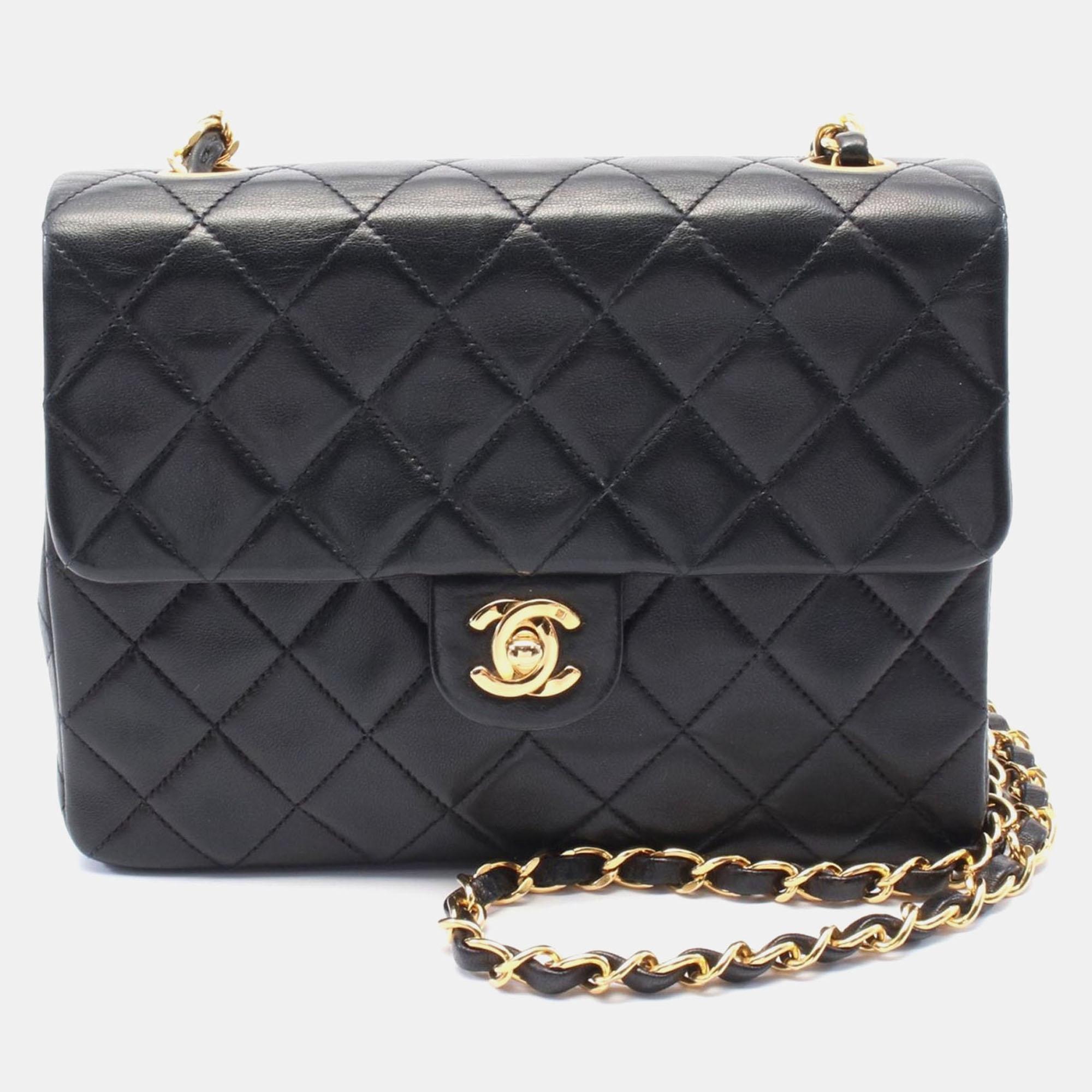 

Chanel Black Matelasse Lambskin Leather Shoulder Bag Mini 20