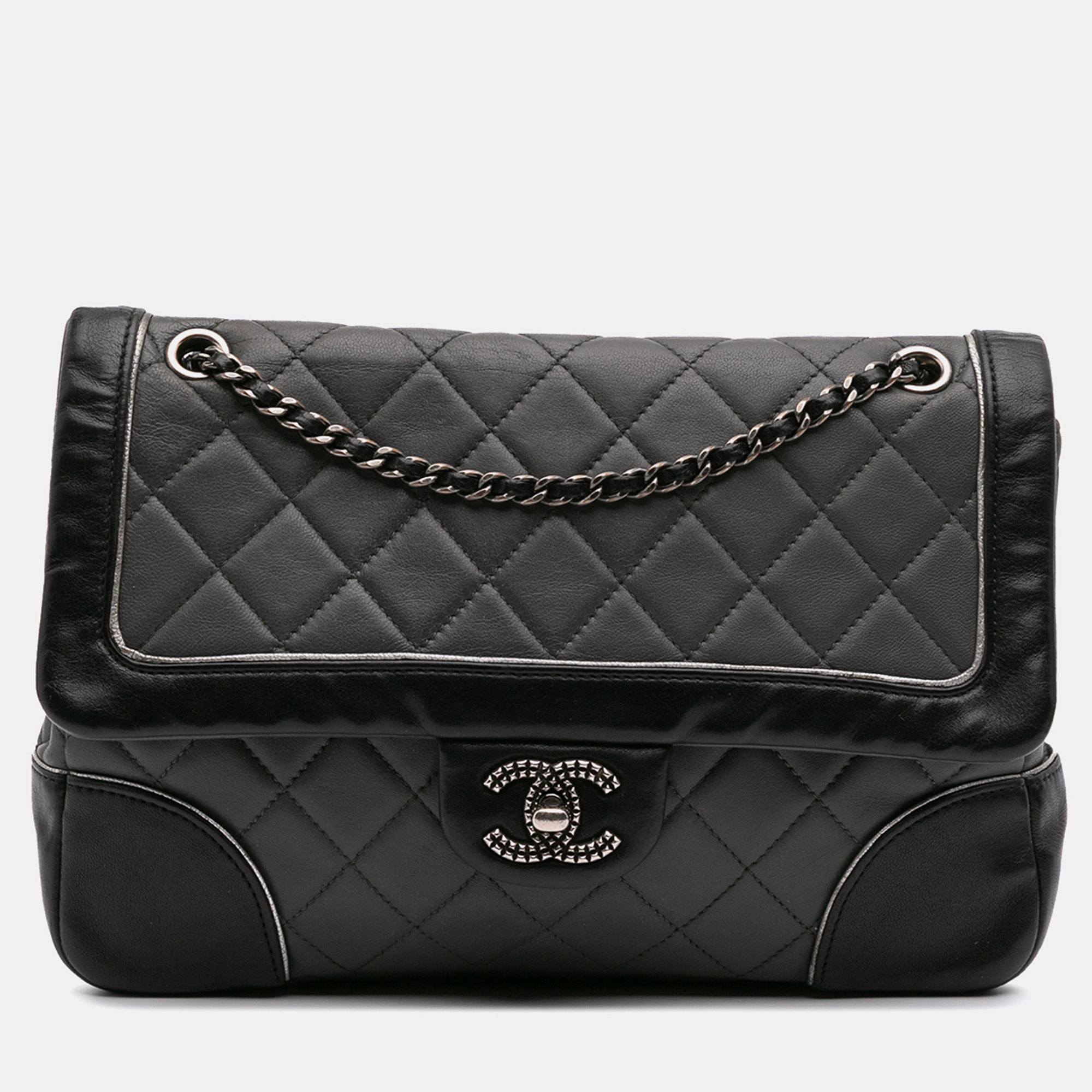 

Chanel Black/Grey Paris-Salzburg Medium Lambskin Tyrolean Flap