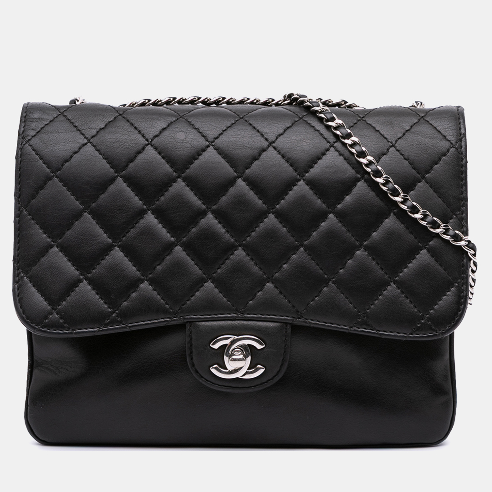 

Chanel Black Medium Quilted Lambskin Clams Pocket Accordion Flap