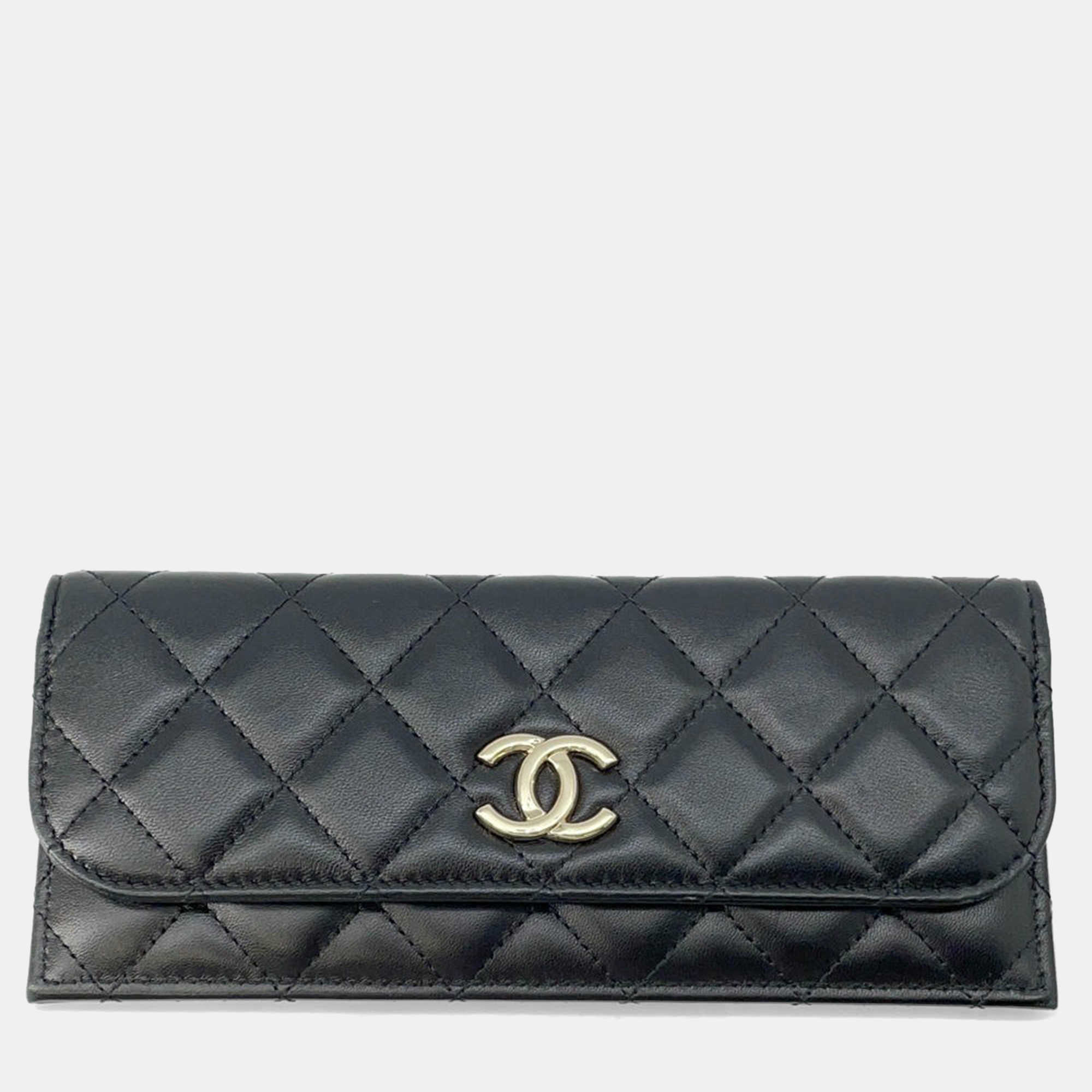 

Chanel Matelasse Clutch Bag Black Lambskin