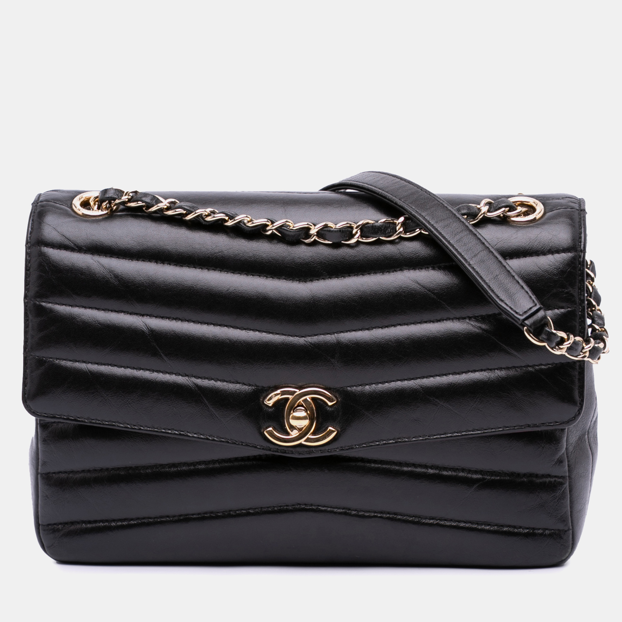 

Chanel Black Chevron Shiny Lambskin Miroir Flap