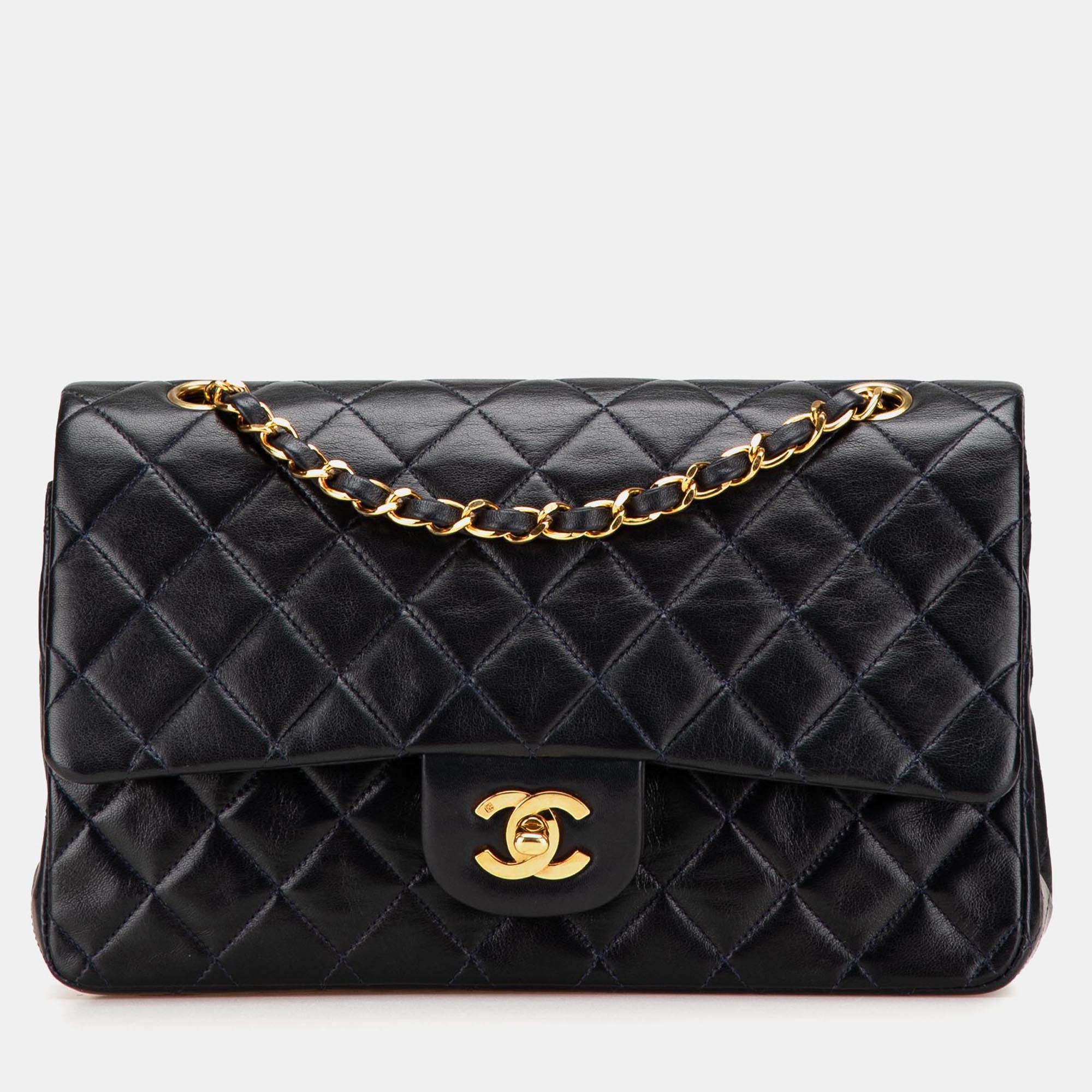 

Chanel Black Medium Classic Lambskin Double Flap
