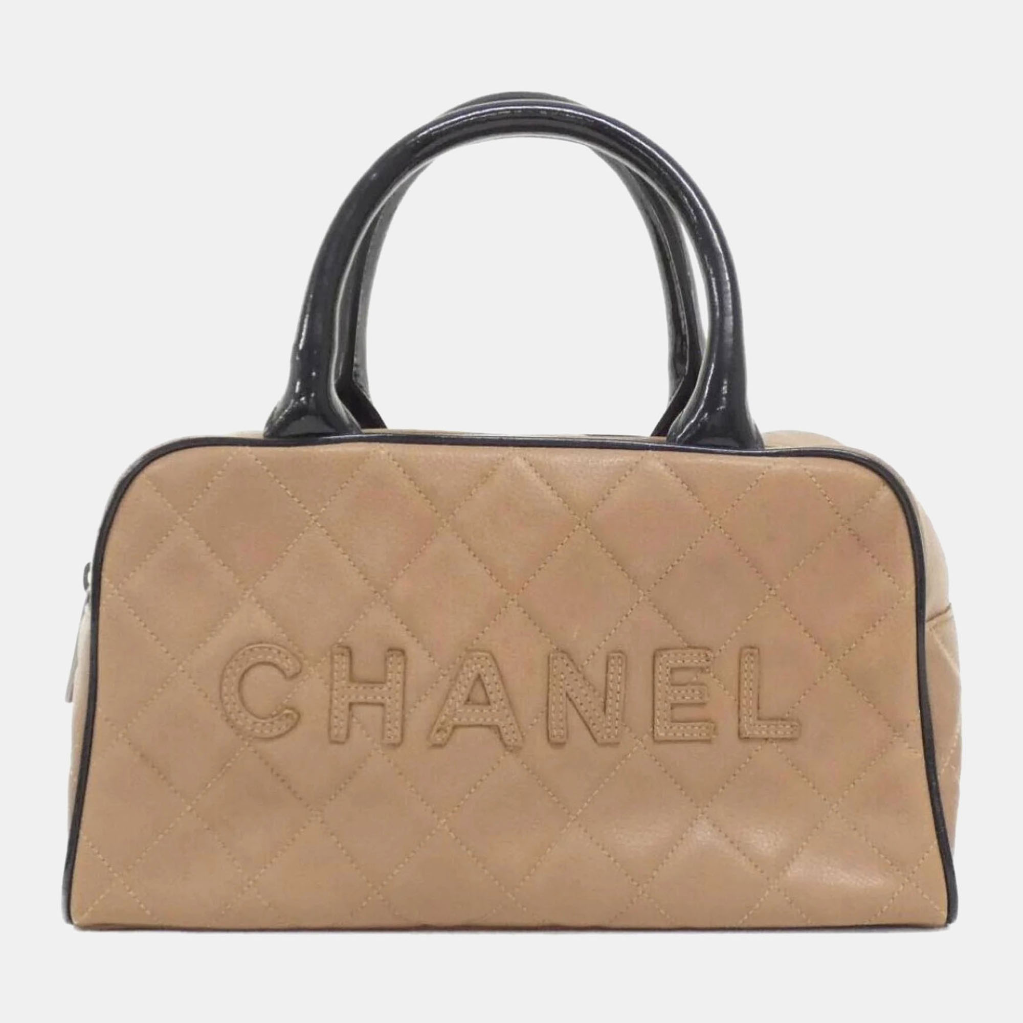 

Chanel Beige Grained Leather Boston Bag