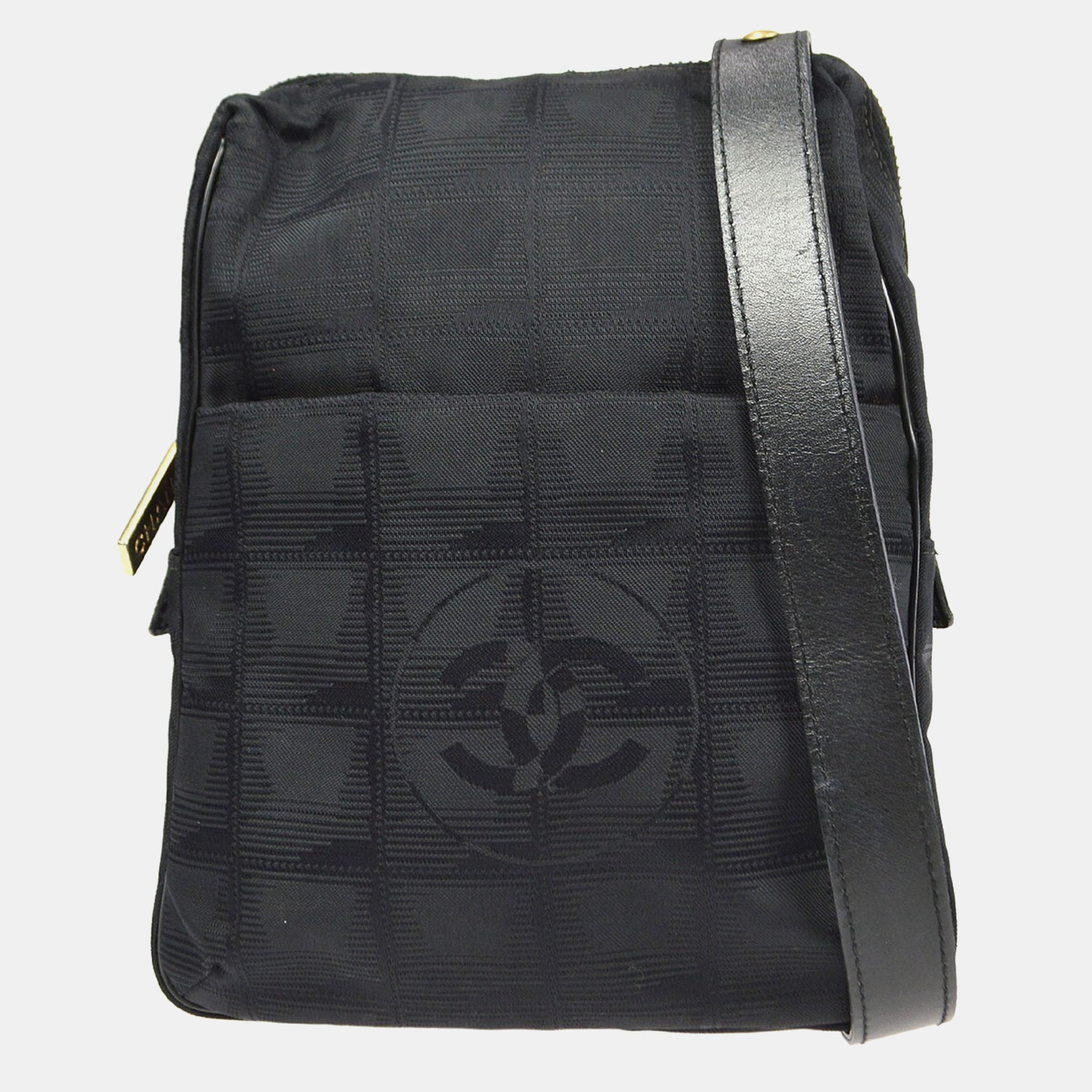 

Chanel Black Jacquard Travel Line Shoulder Bag
