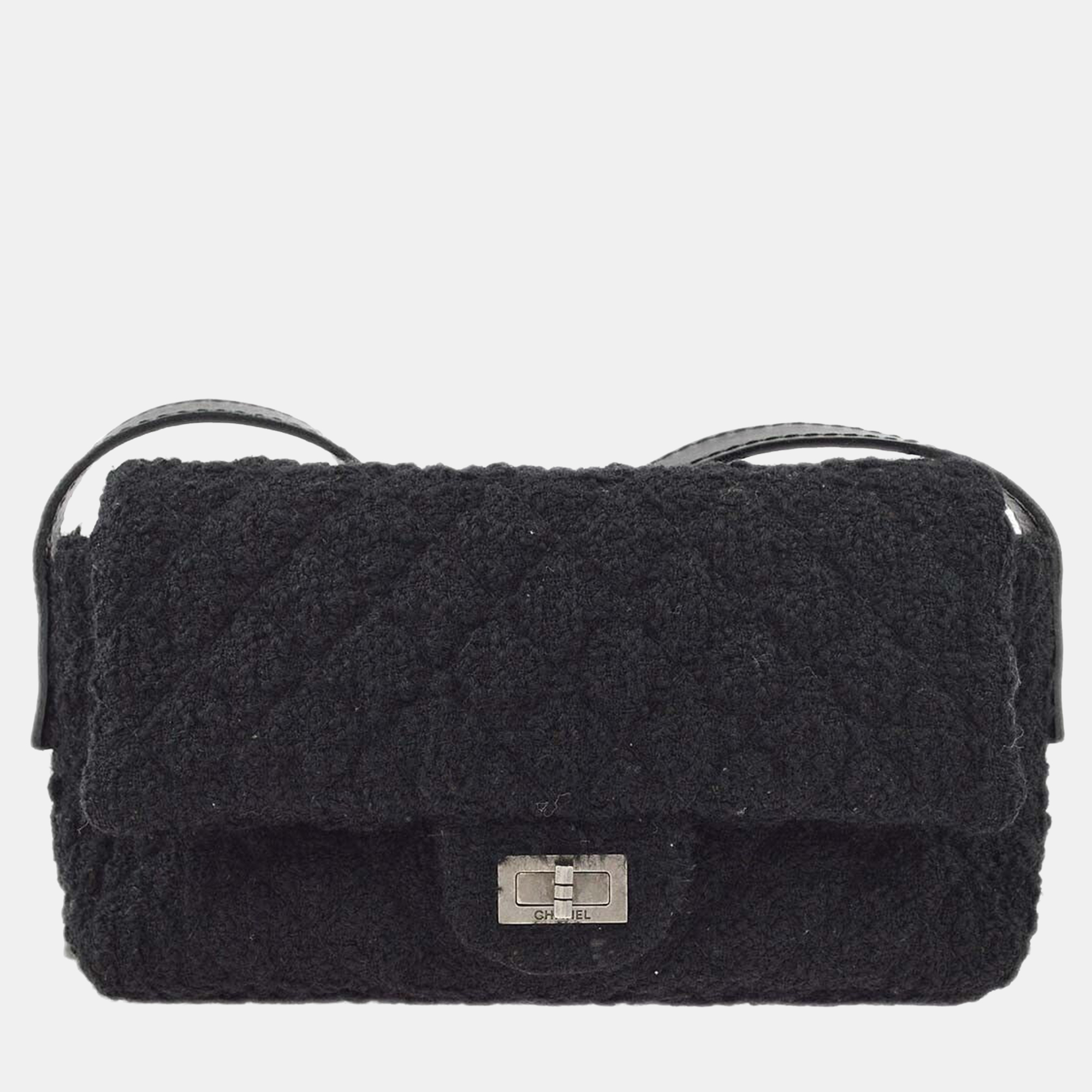 

Chanel Black Tweed Mademoiselle Lock Shoulder Bag