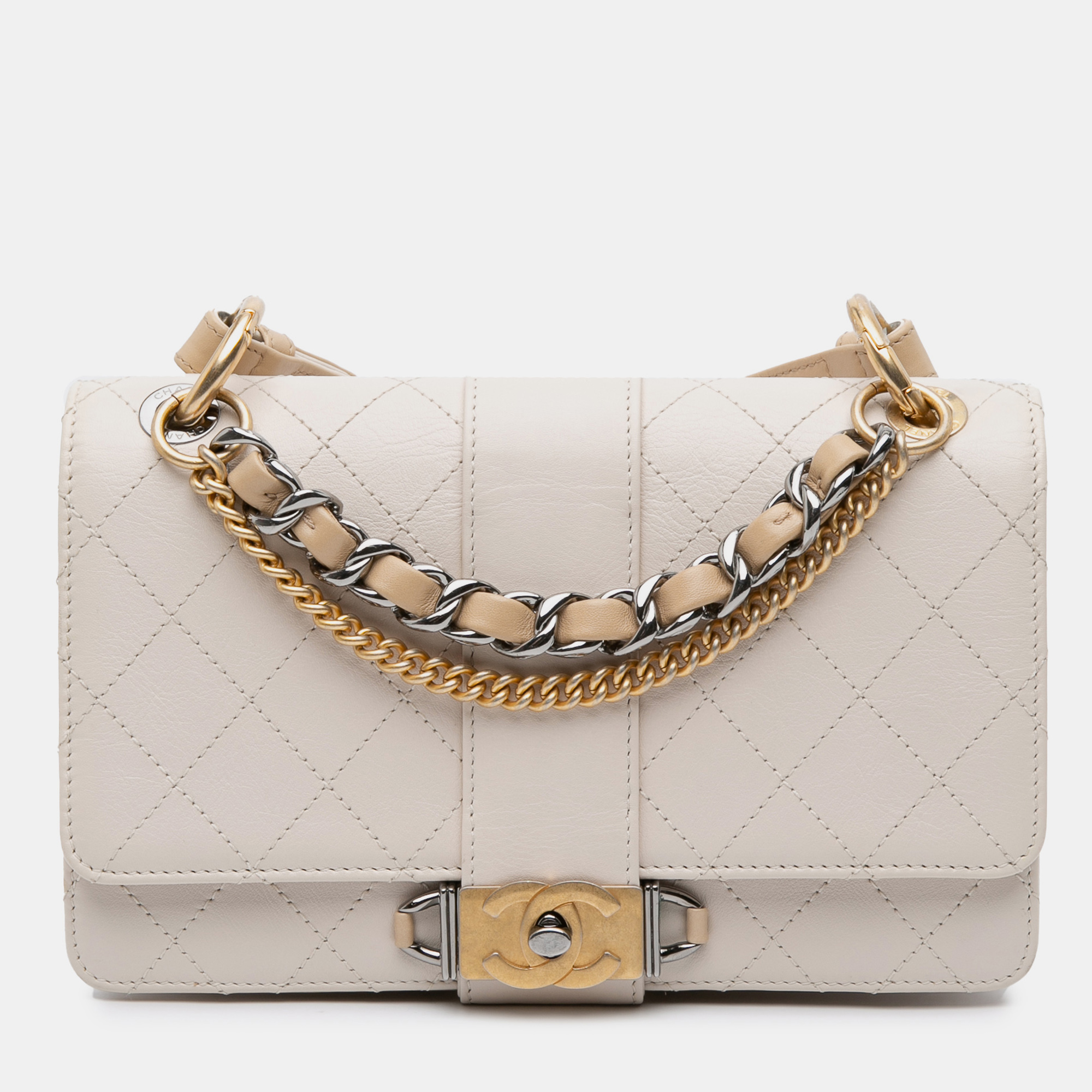 

Chanel White CC Stitched Calfskin Chain Flap