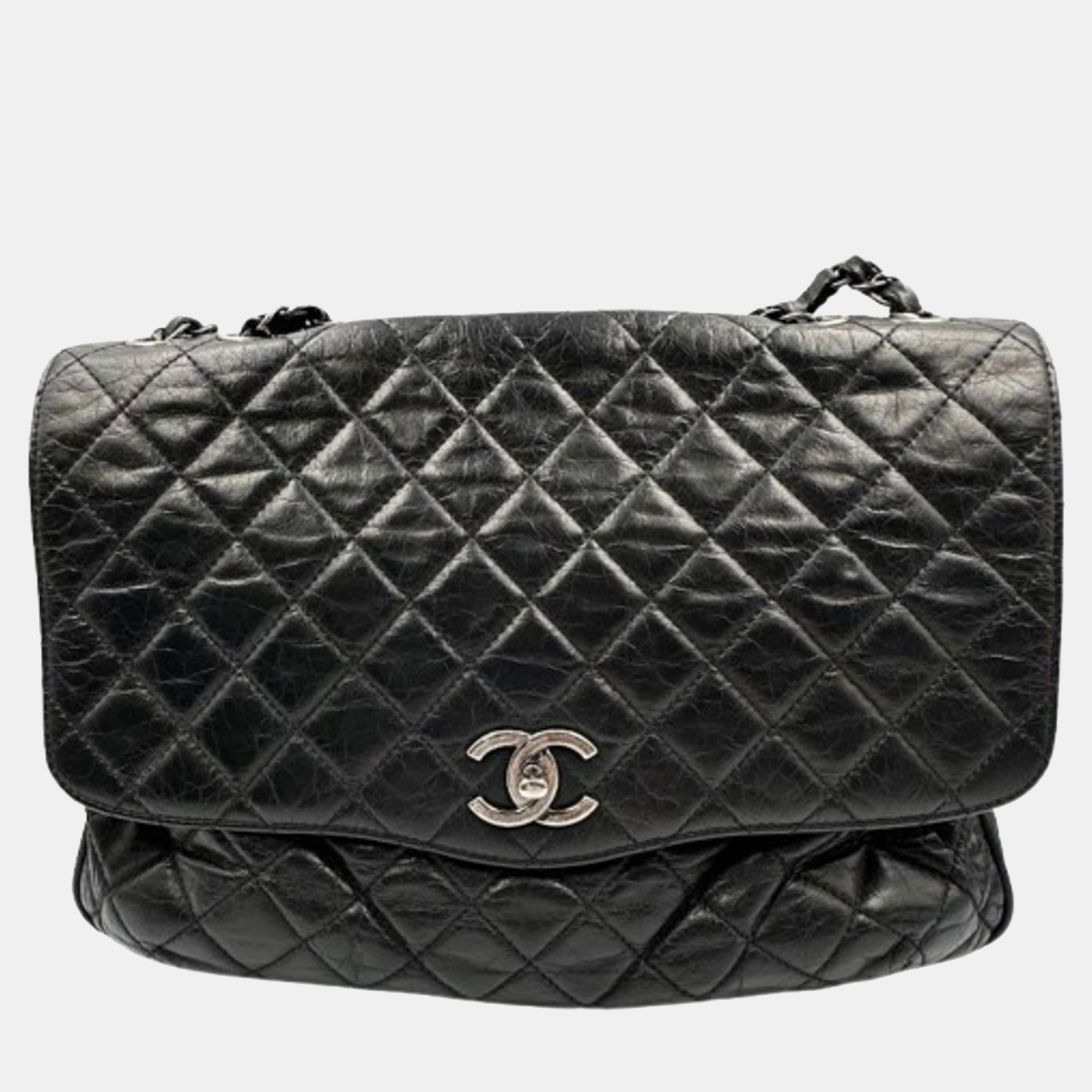 

Chanel Silver Chain Shoulder Bag Matelasse, Black