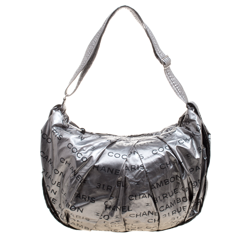 Pre Owned Chanel Grey Coated Canvas Unlimited Ligne Hobo