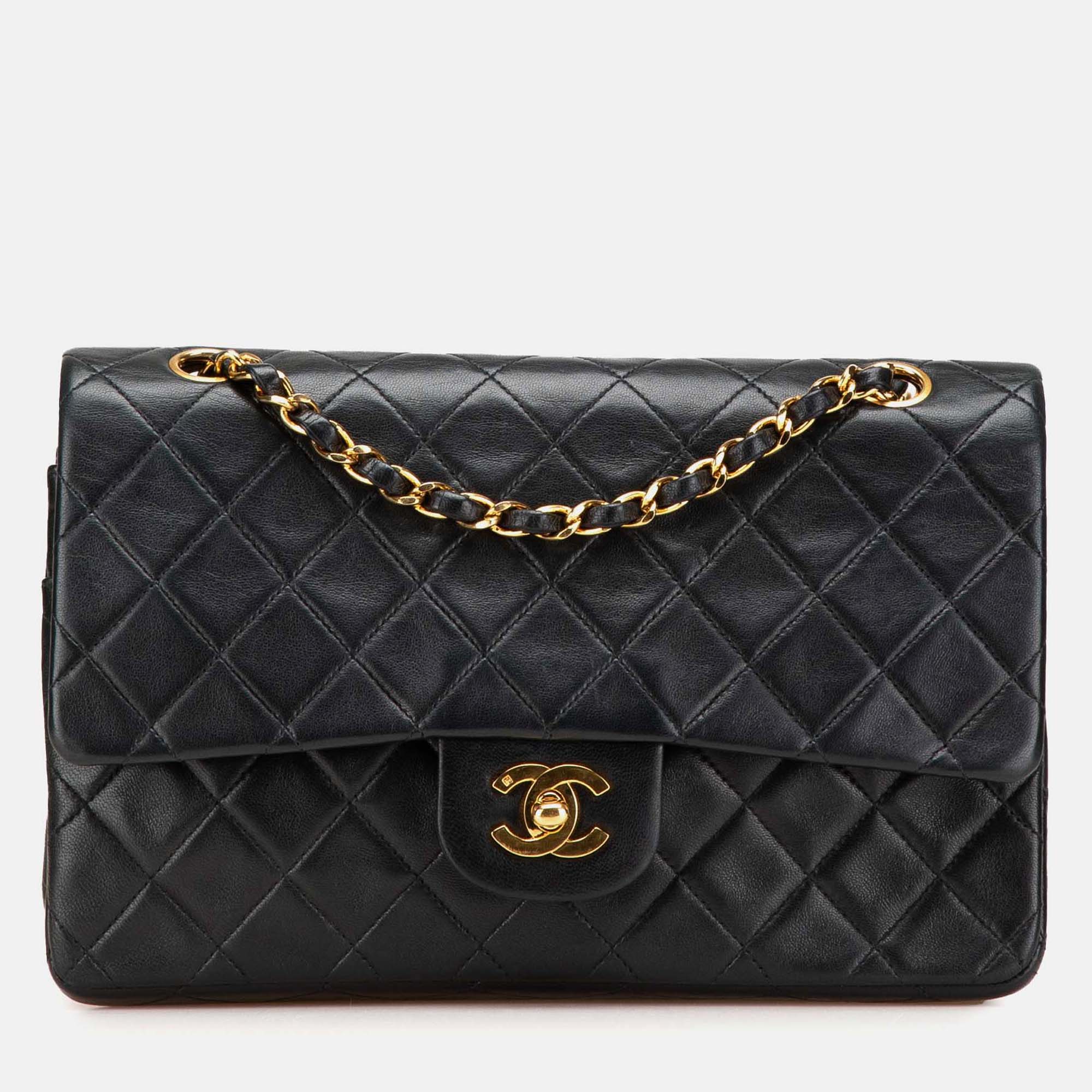

Chanel Black Medium Classic Lambskin Double Flap
