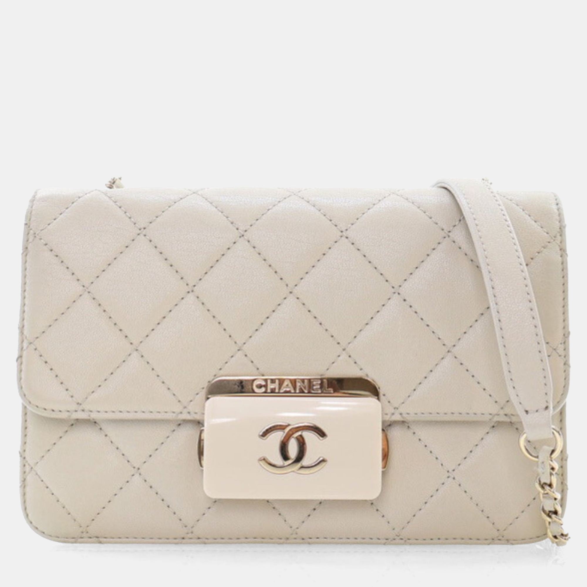 

Chanel White Metallic Sheepskin Beauty Lock Small Flap Bag