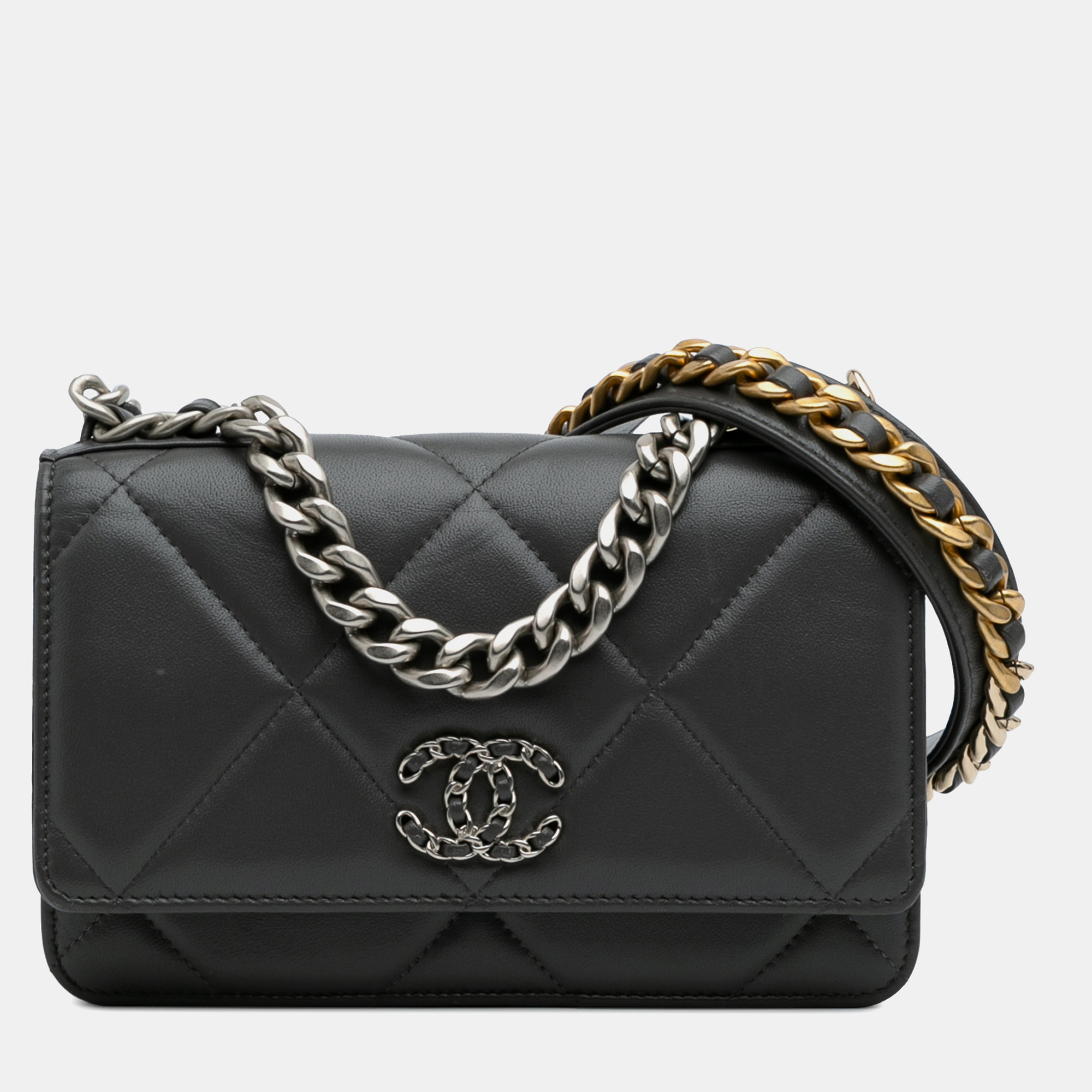 

Chanel Grey Quilted Lambskin 19 Wallet on Chain