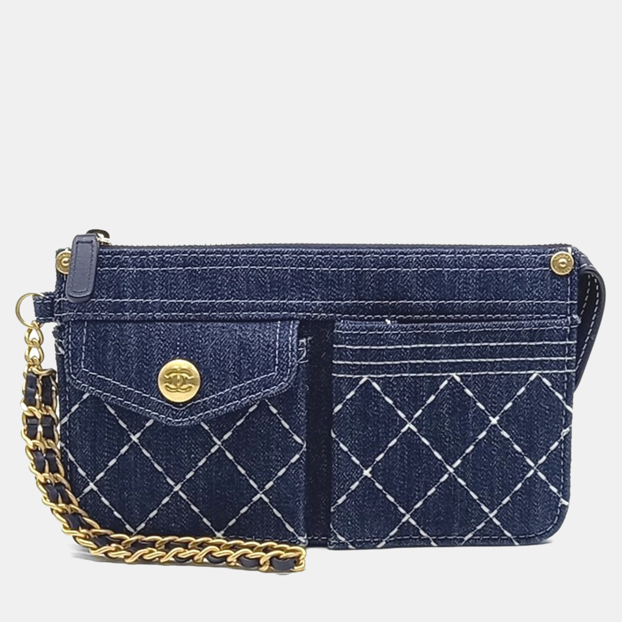 

Chanel Navy Blue Matelassé Denim Clutch
