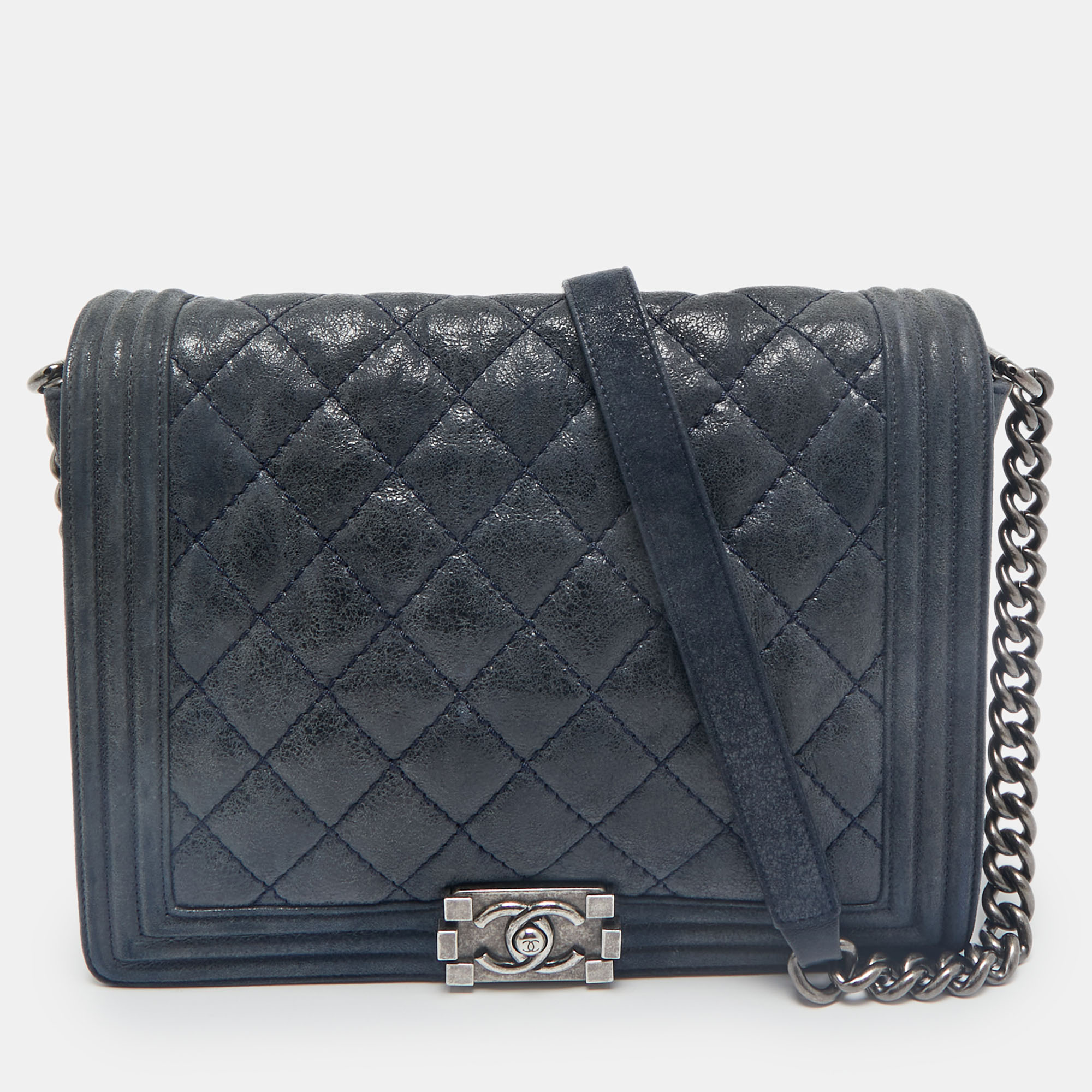 

Chanel Navy Blue Quilted Iridescent Leather Boy Flap Bag