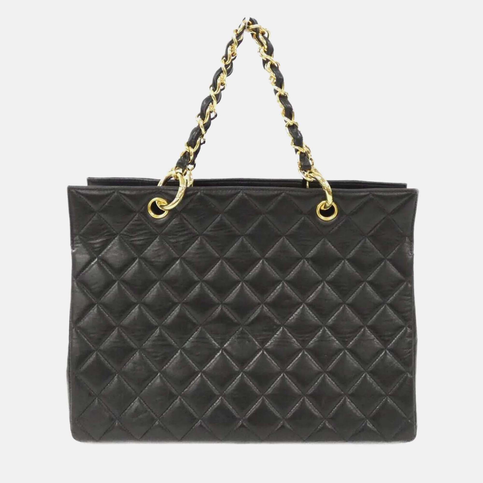

Chanel Lambskin Handbag, Black