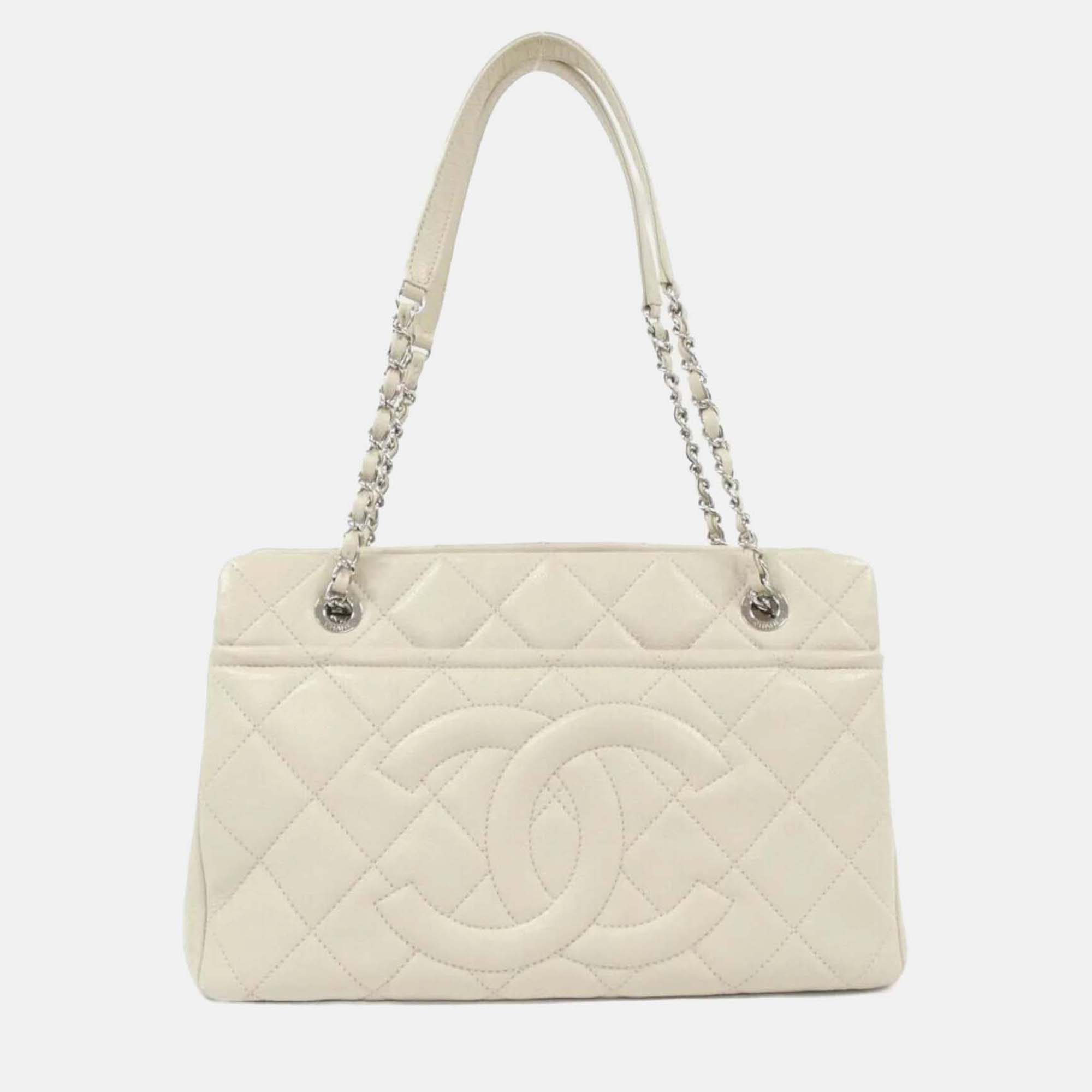 

Chanel Ivory Shoulder Bag, White