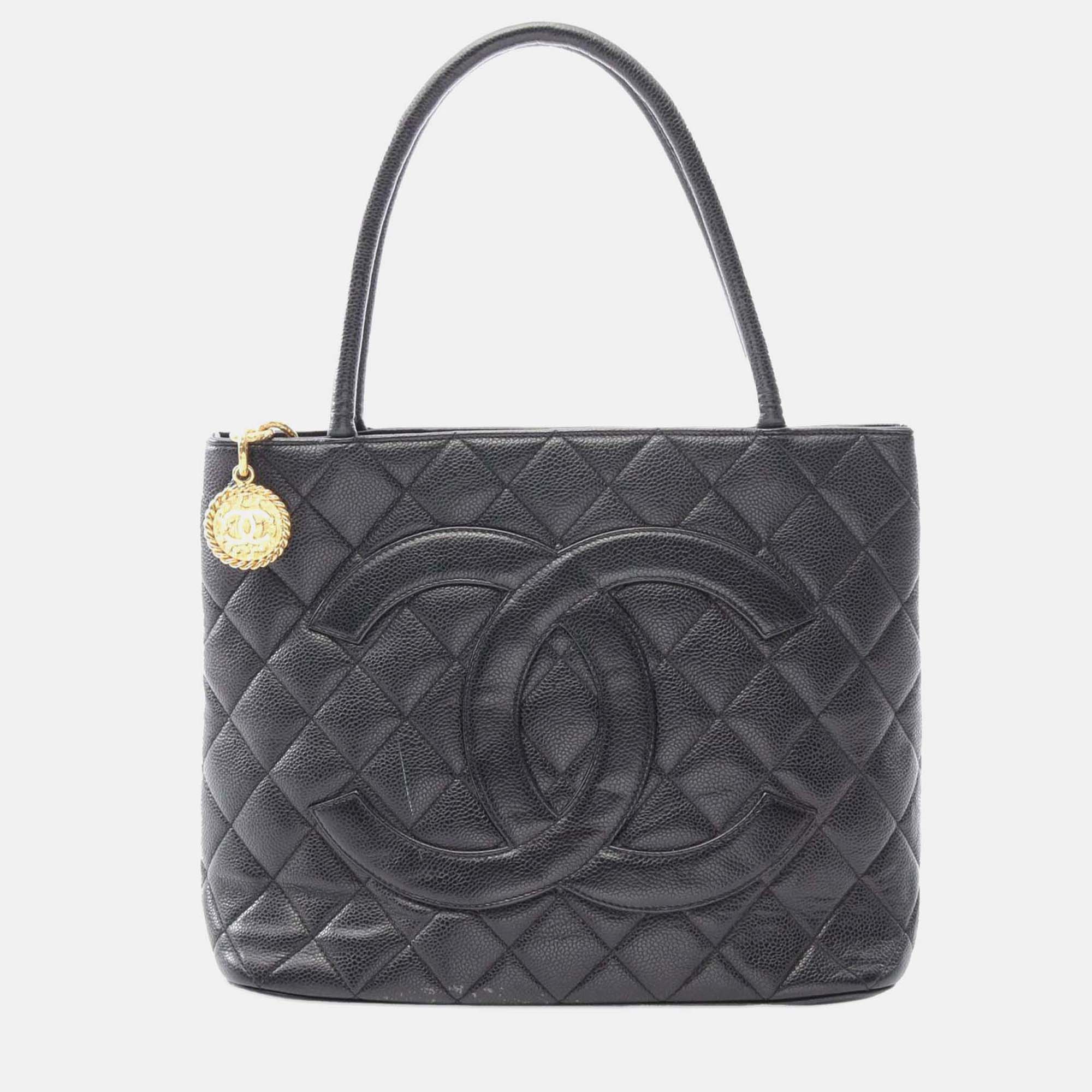 

Chanel Black Caviar Medallion Tote