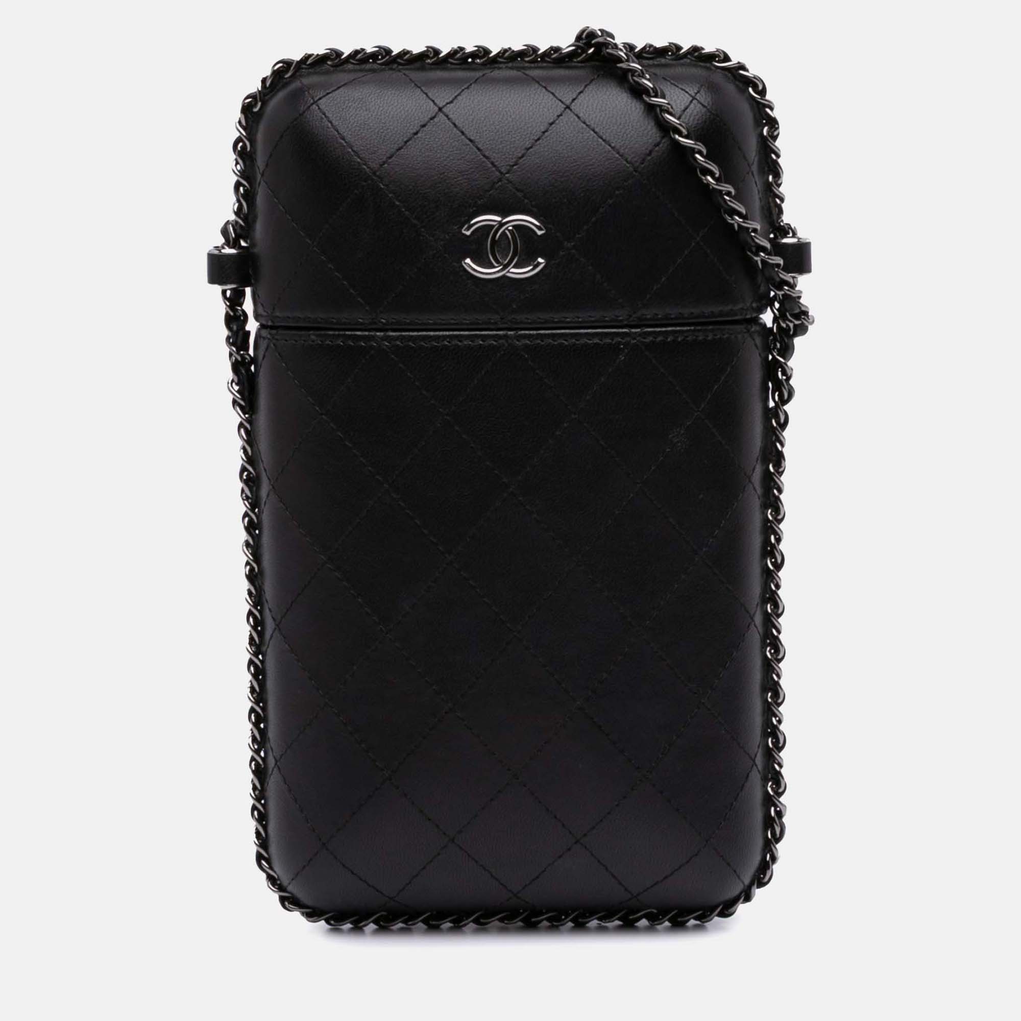 

Chanel Black CC Quilted Lambskin Chain Around Phone Holder
