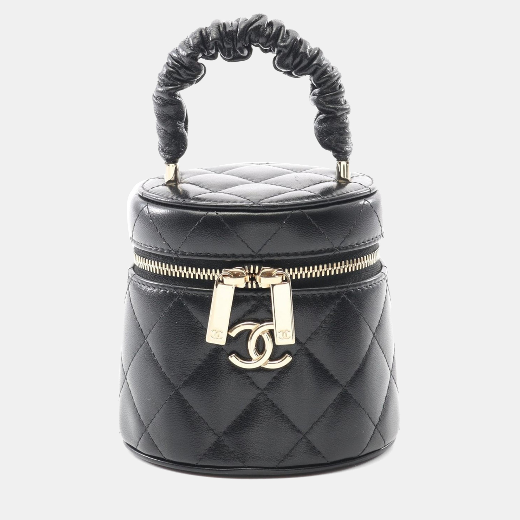 

Chanel CC Matelasse Black Lambskin Leather Handbag GHW