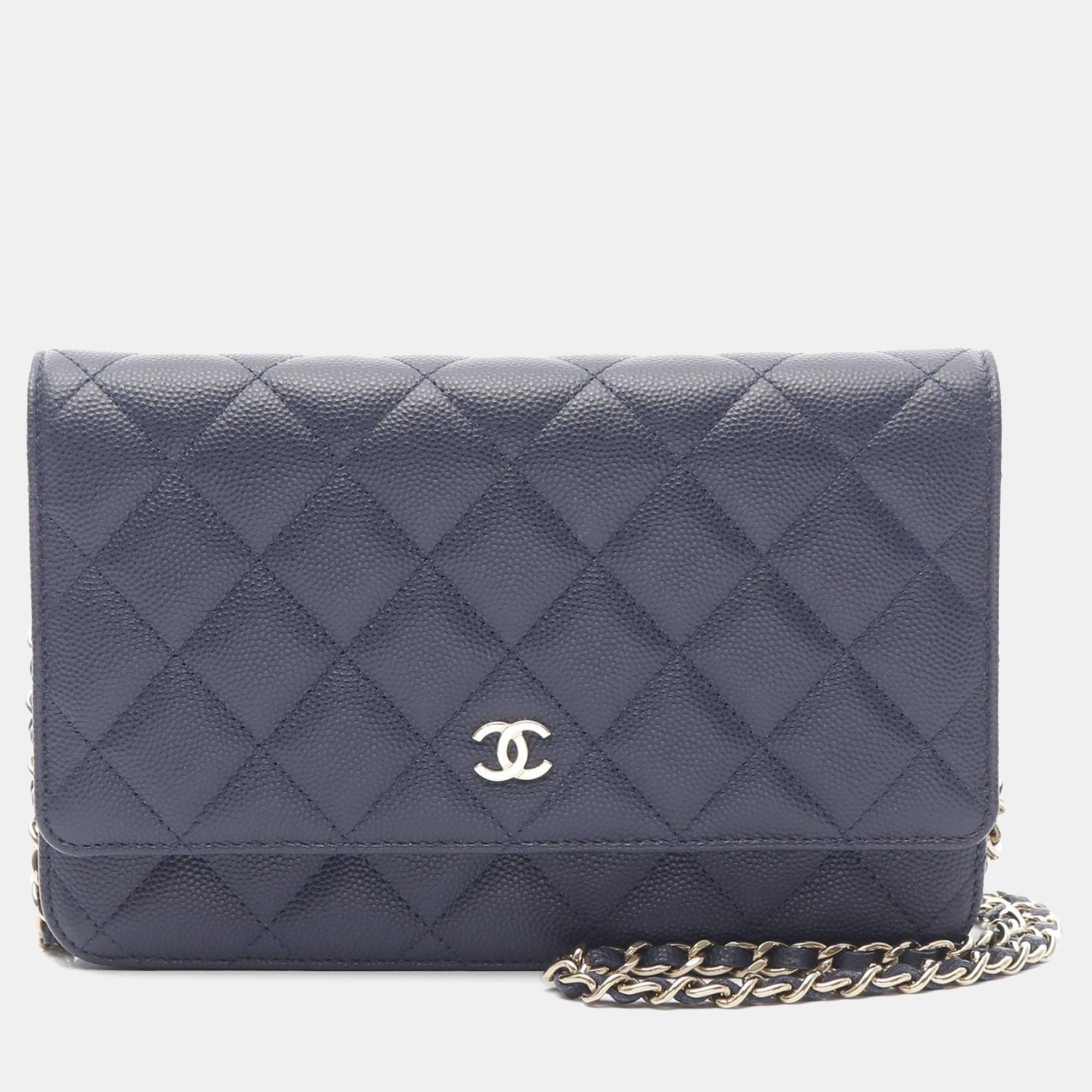 

Chanel Matelasse Navy Blue Grained Calfskin Leather Chain Shoulder Bag