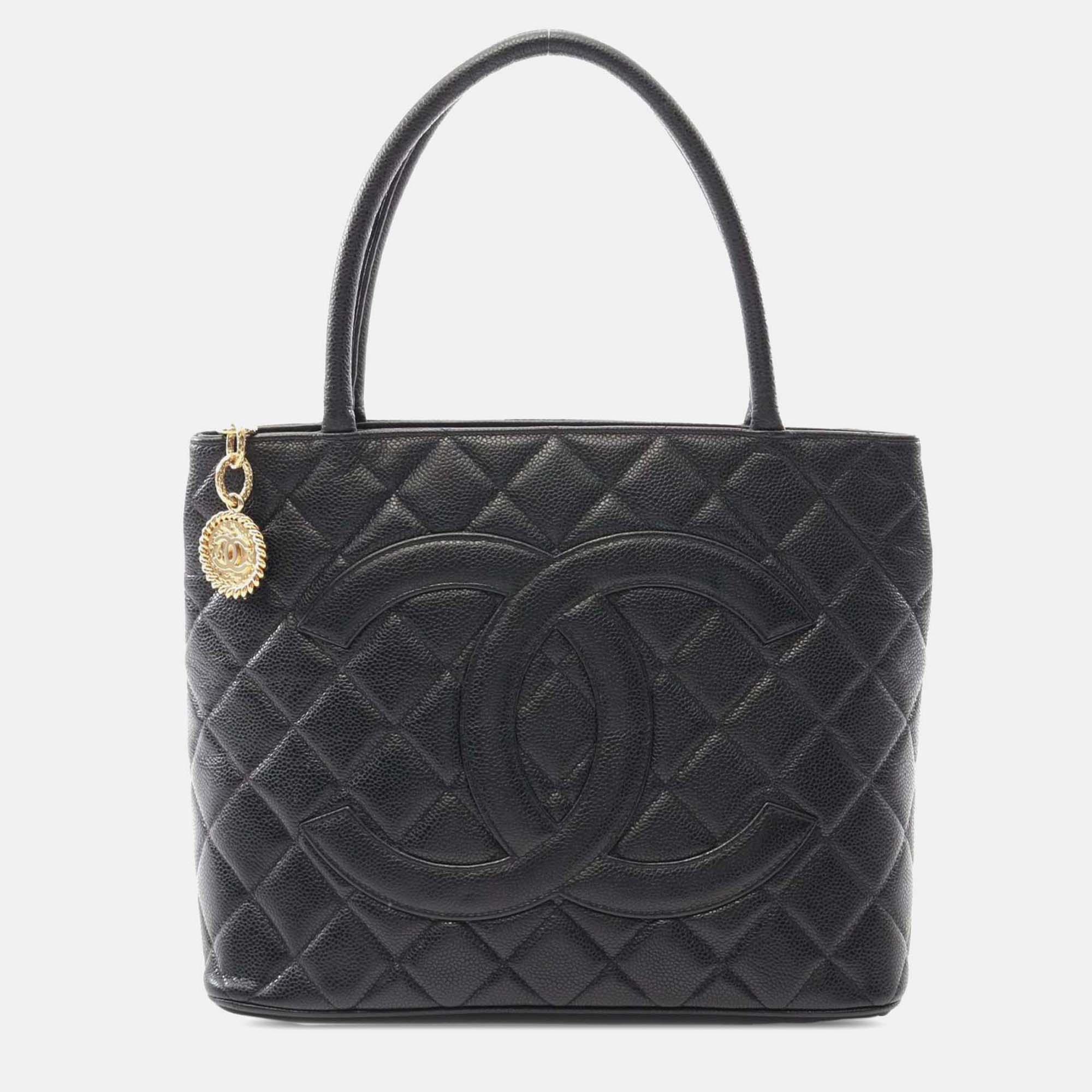 

Chanel Caviar Medallion Tote, Black