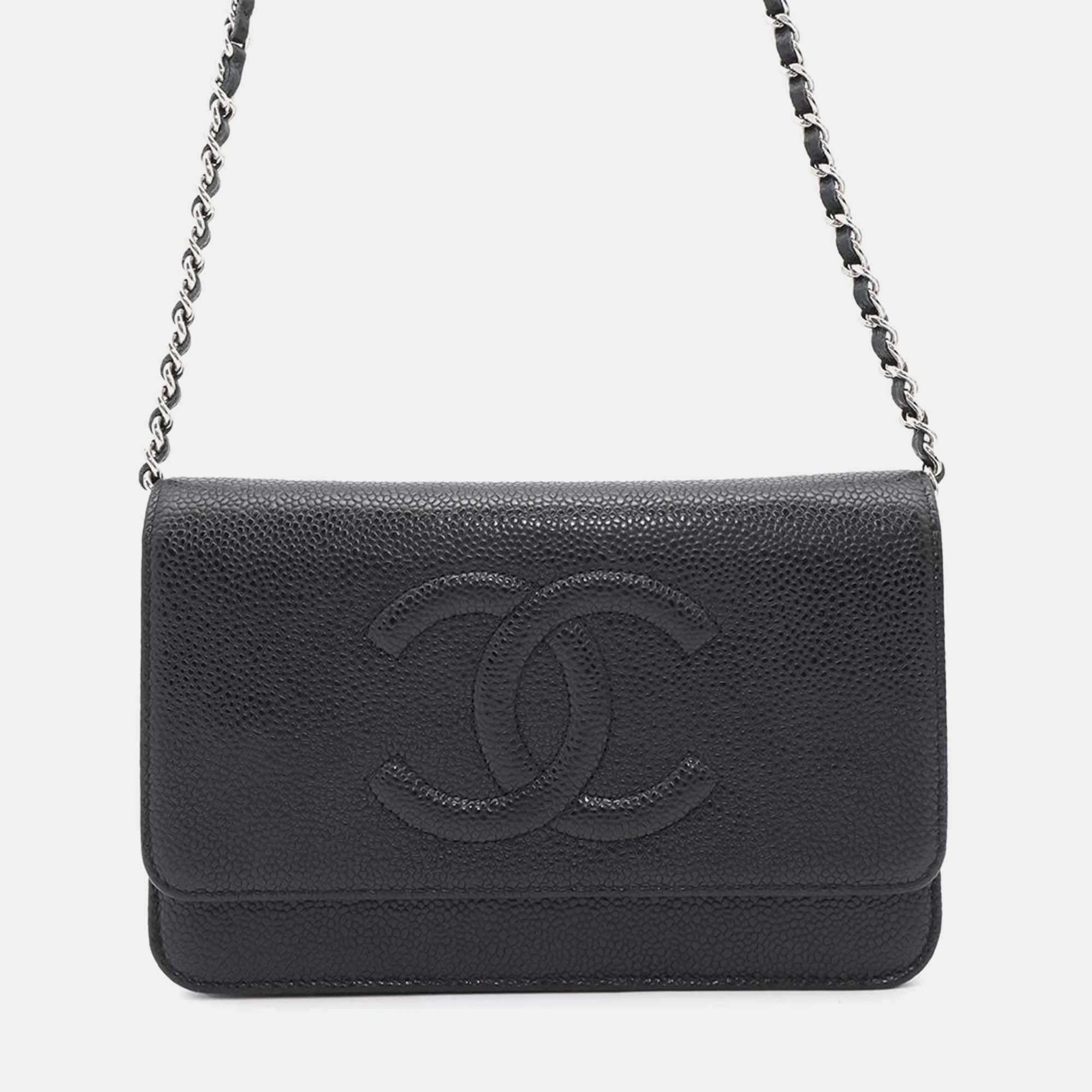 

Chanel Chain Wallet Coco Mark Caviar Skin Shoulder Bag Black