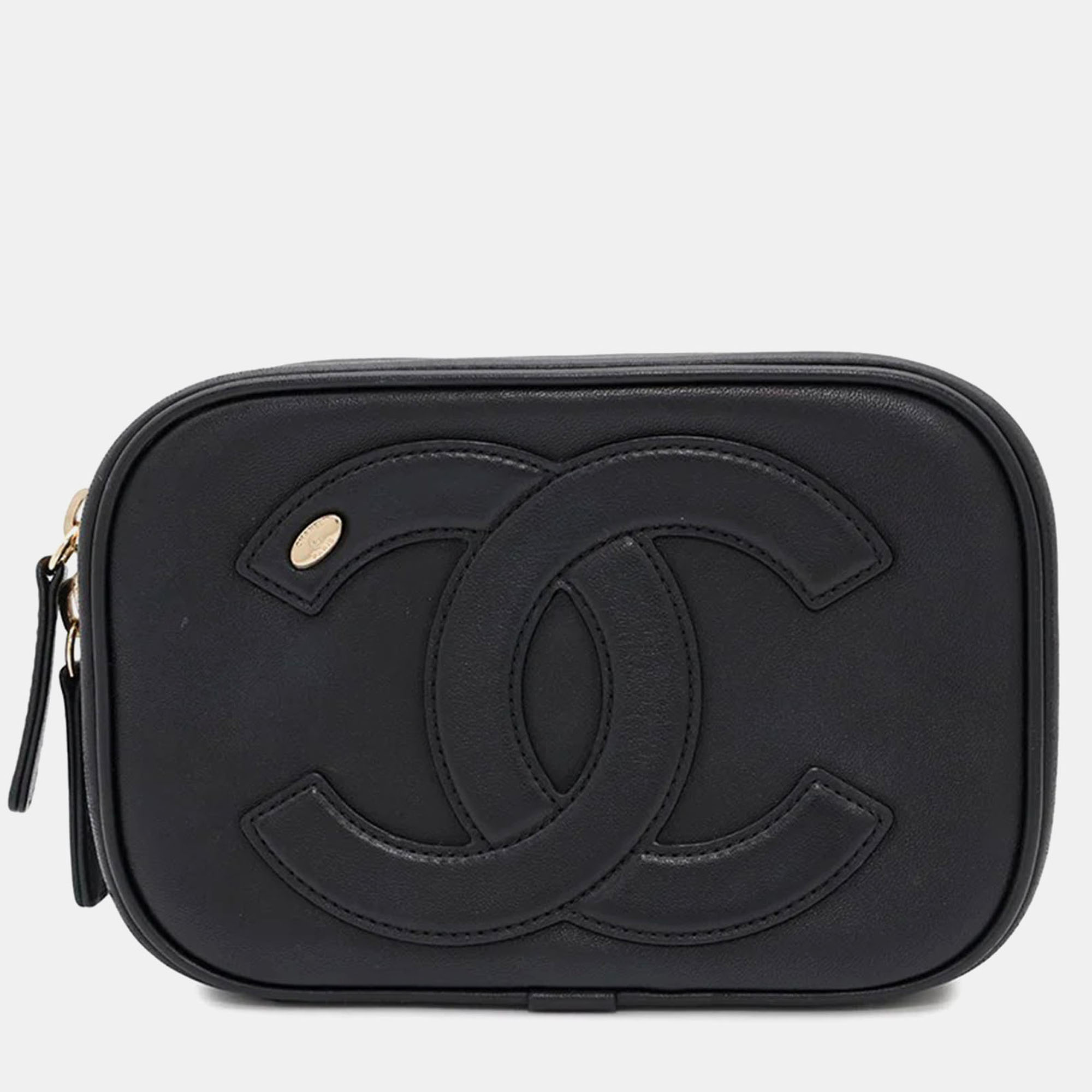 

Chanel Cc Logo Crossbody Bag Black Lambskin
