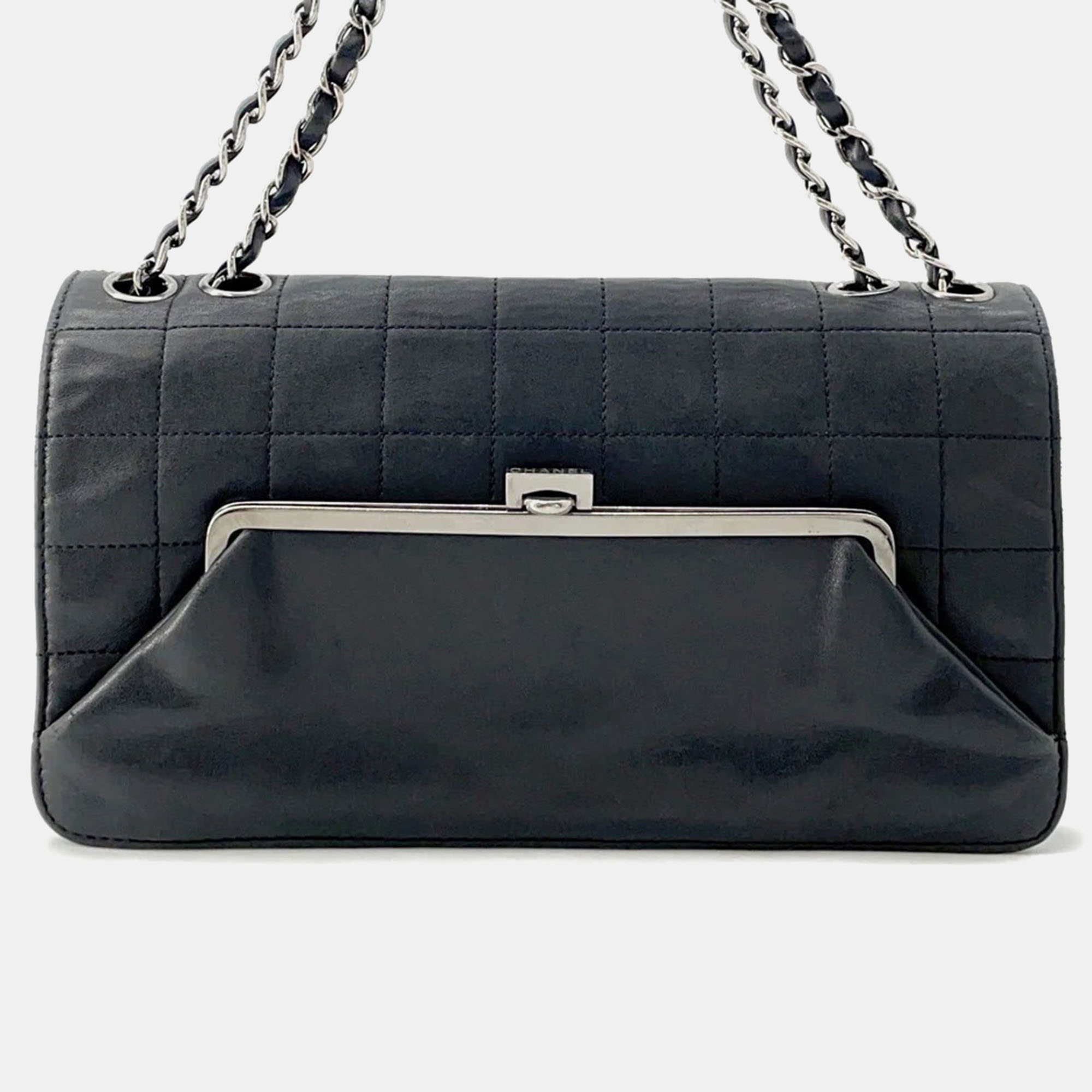

Chanel Chocolate Bar Kiss Lock Chain shoulder Bag Black Lambskin