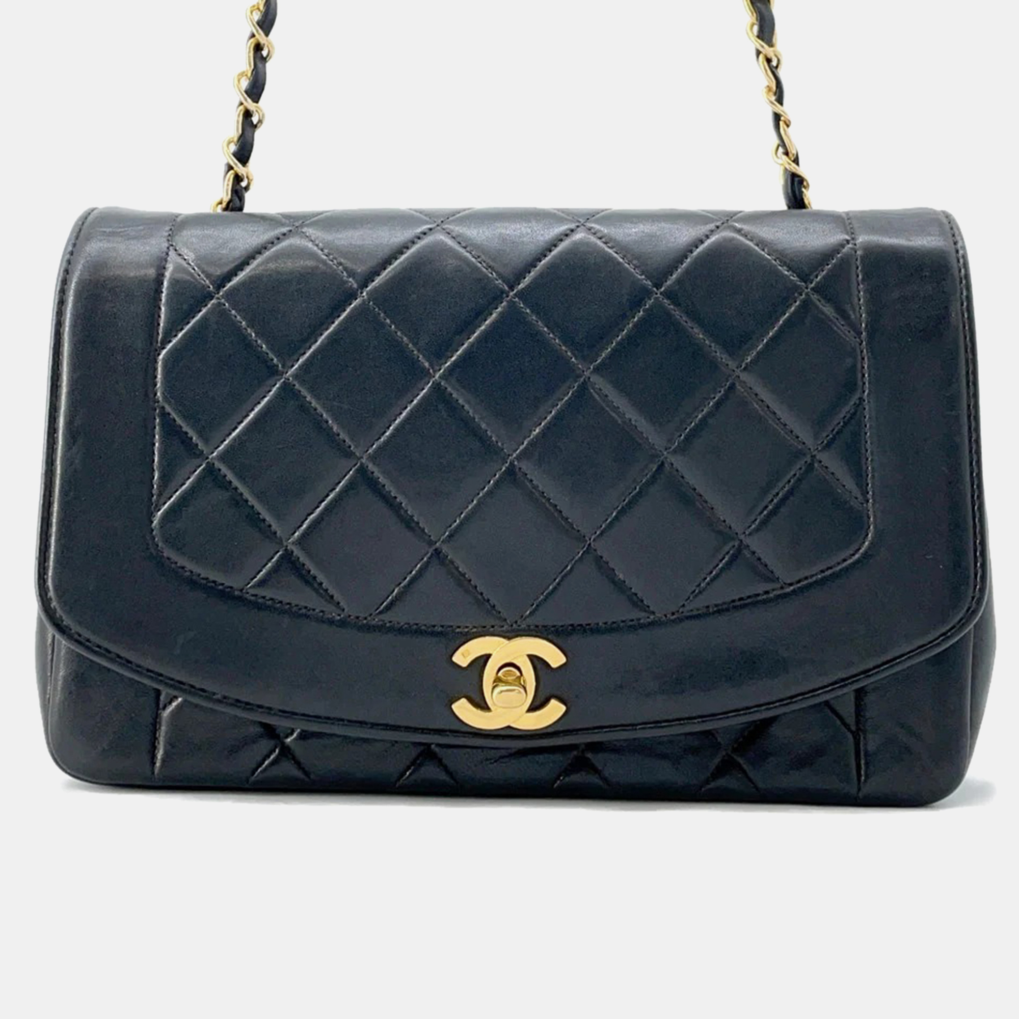 

Chanel Diana Chain shoulder Bag Black Lambskin Size