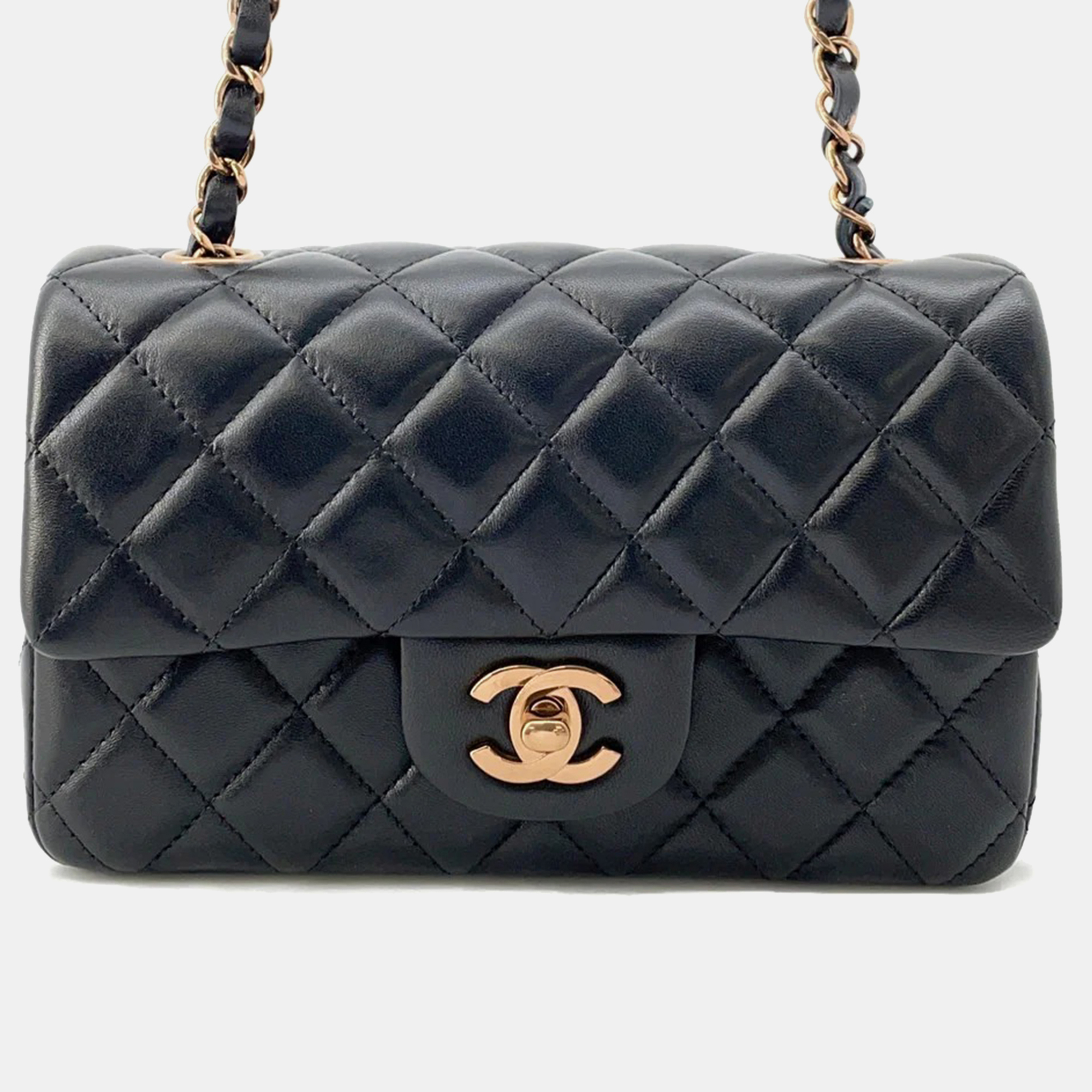 

Chanel Mini Matelasse Chain shoulder Bag Black Lambskin Size