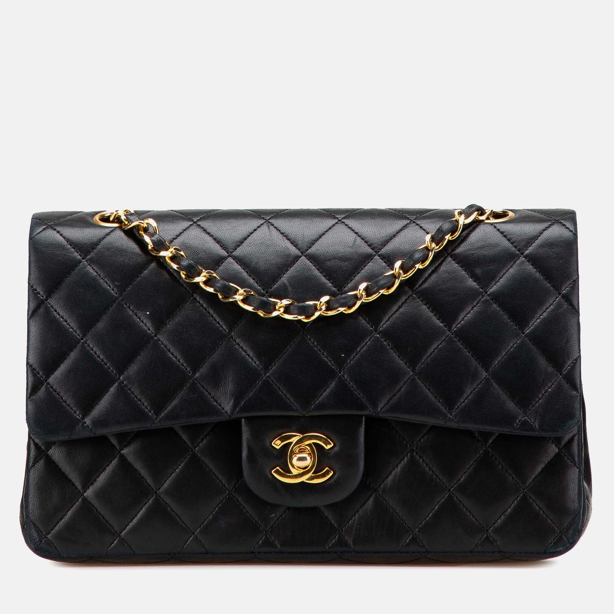 

Chanel Black Medium Classic Lambskin Double Flap