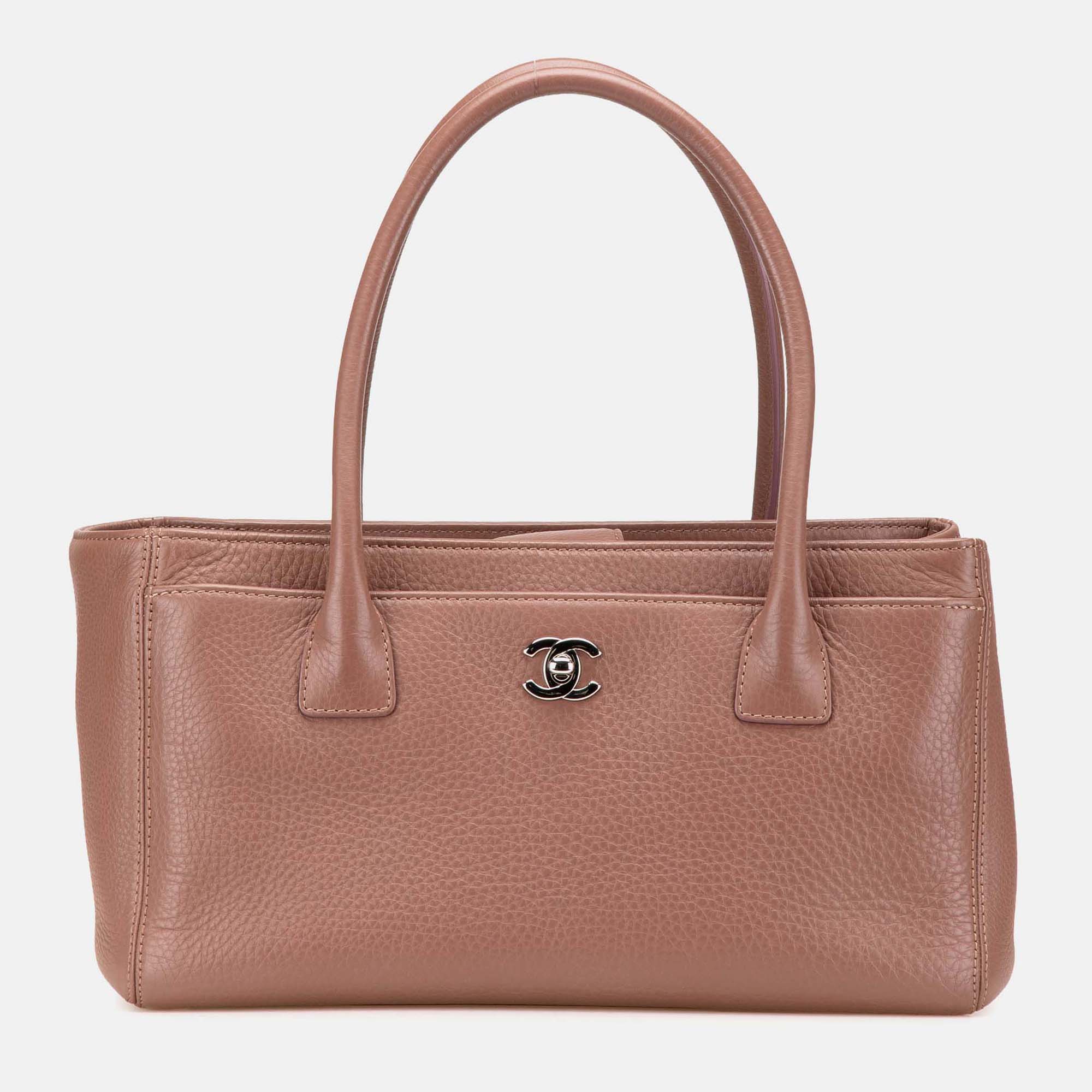 

Chanel Brown Small Calfskin Executive Cerf Tote