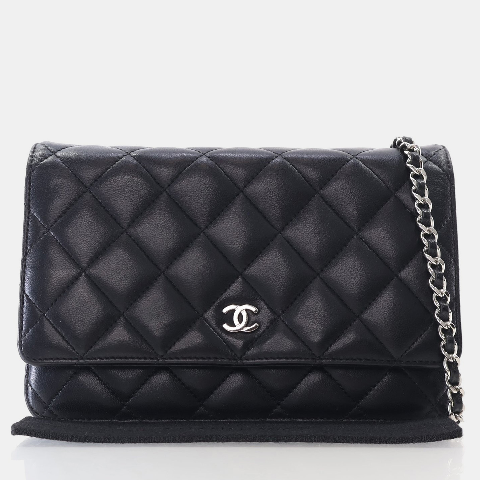 

Chanel Classic Black Lambskin Wallet On Chain