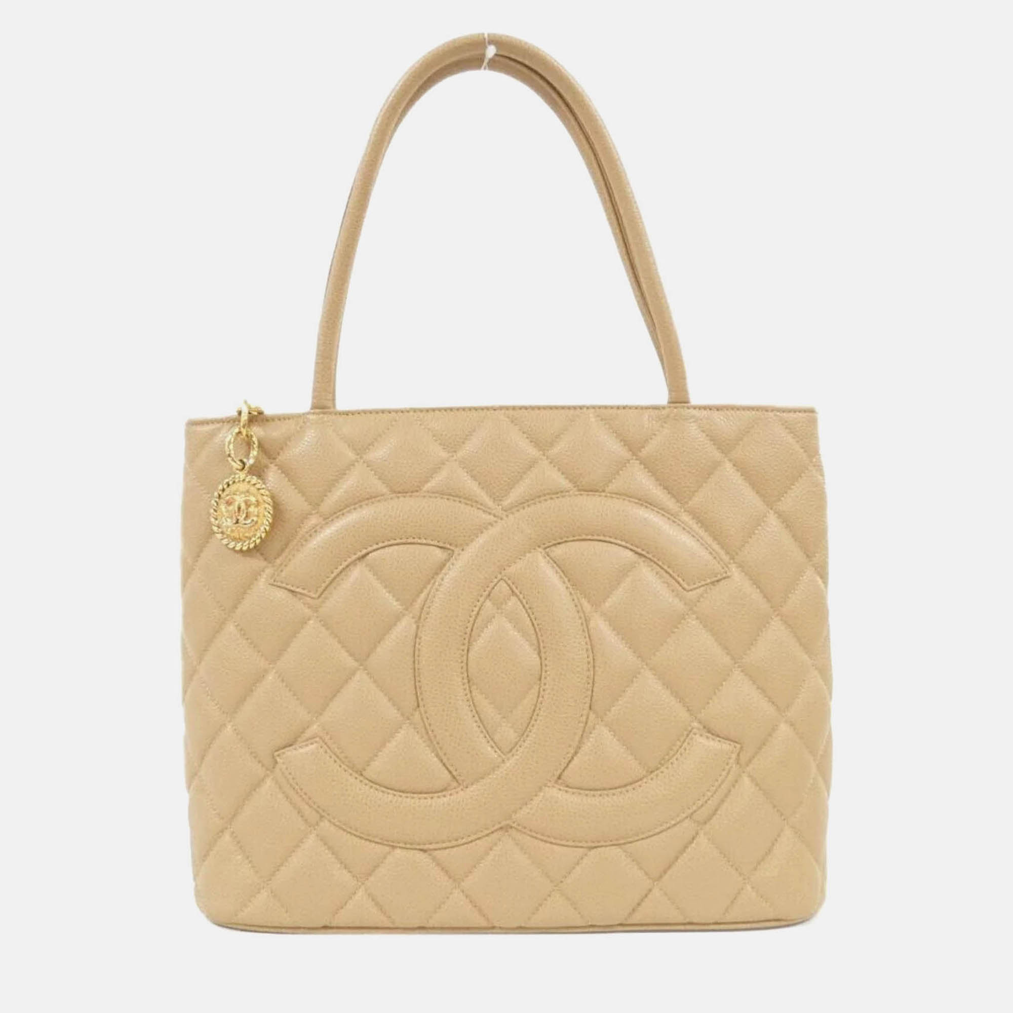 

Chanel Medallion Beige Leather Tote Bag