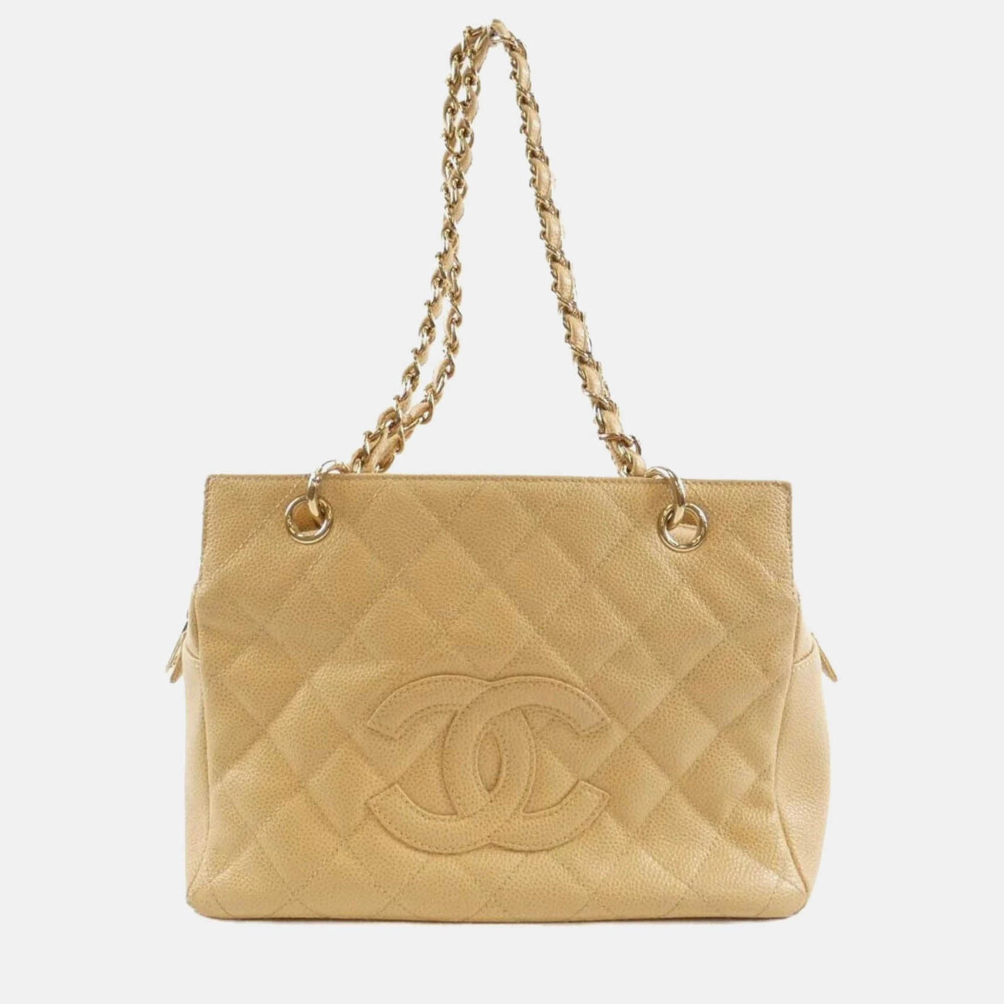

Chanel Grained Calfskin Shoulder Bag, Beige