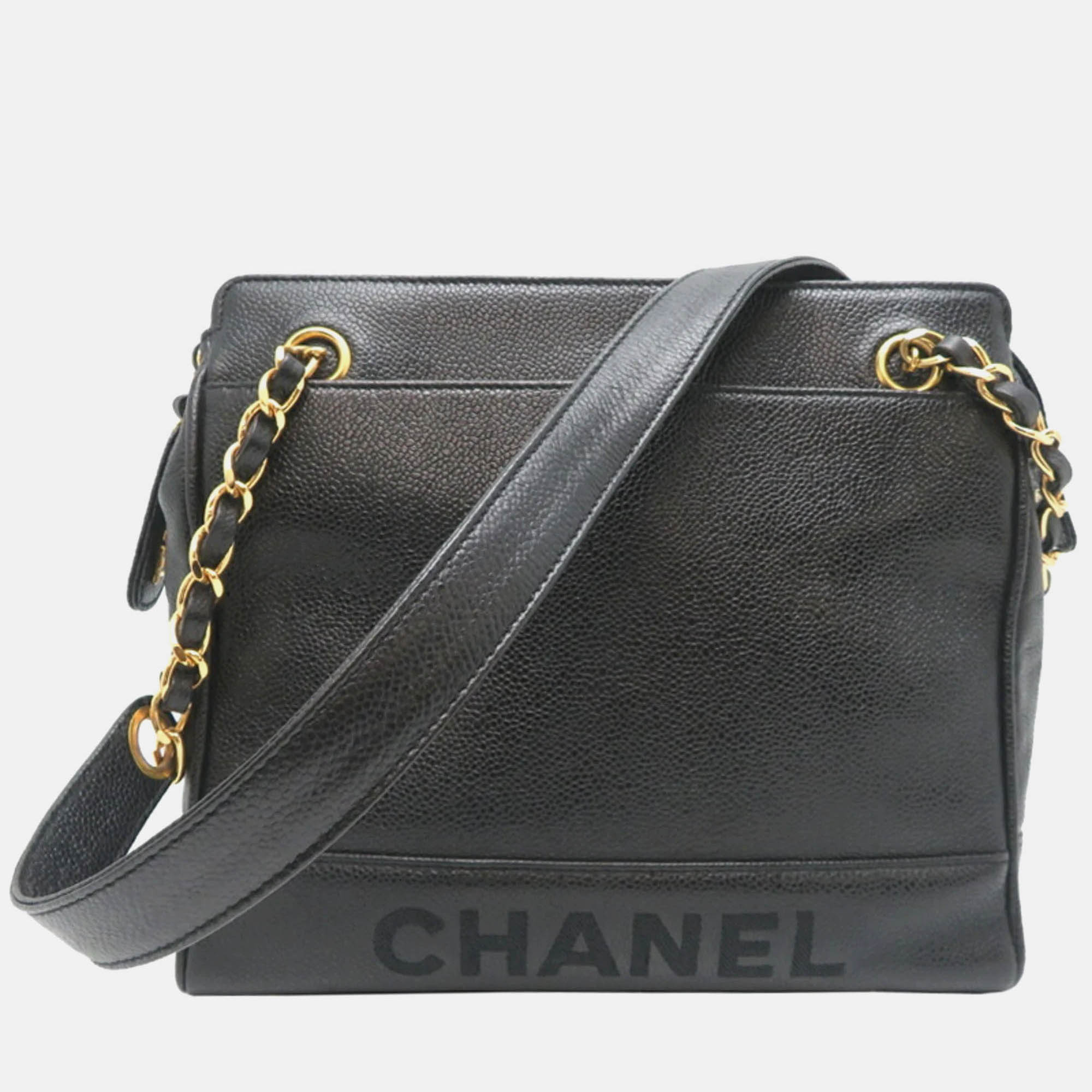 

Chanel Chain Shoulder Bag Caviar Skin Black