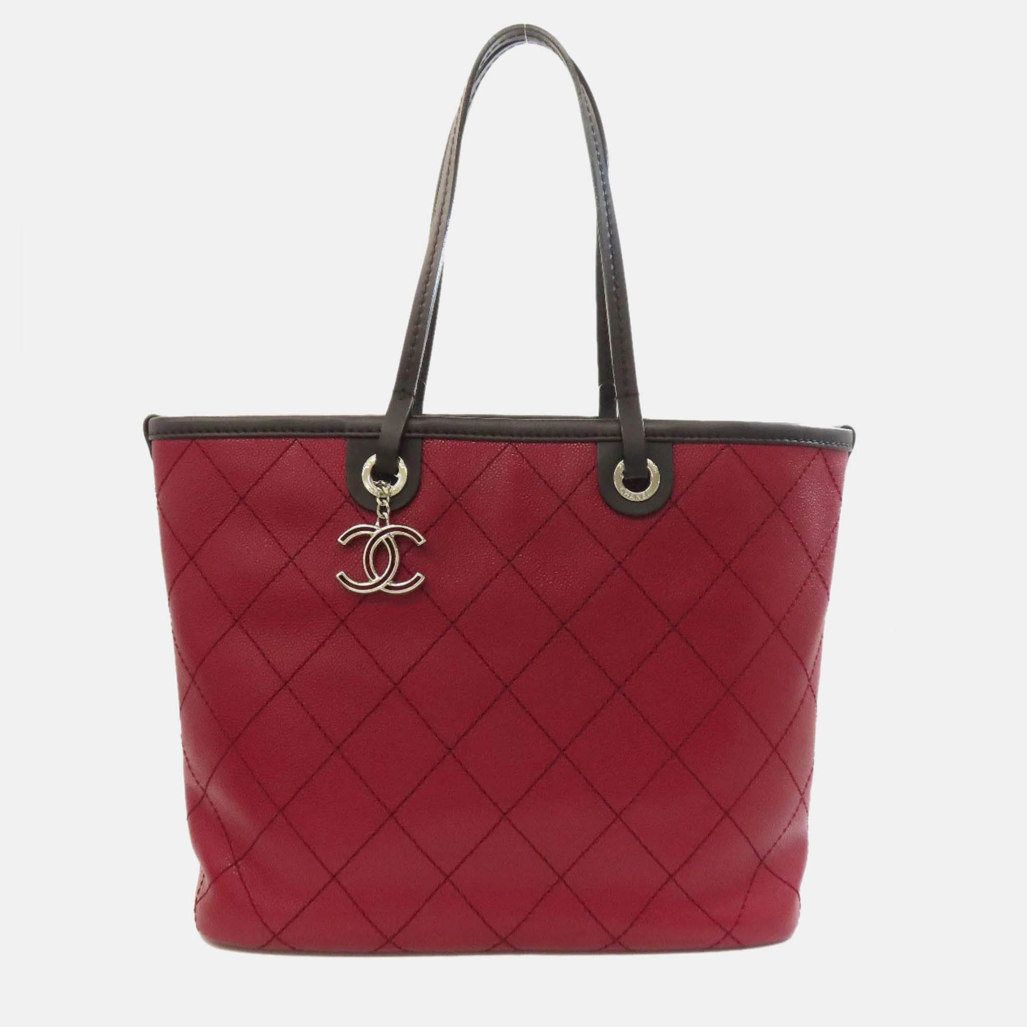 

Chanel On The Road Tote Bag Grained Calfskin, Black