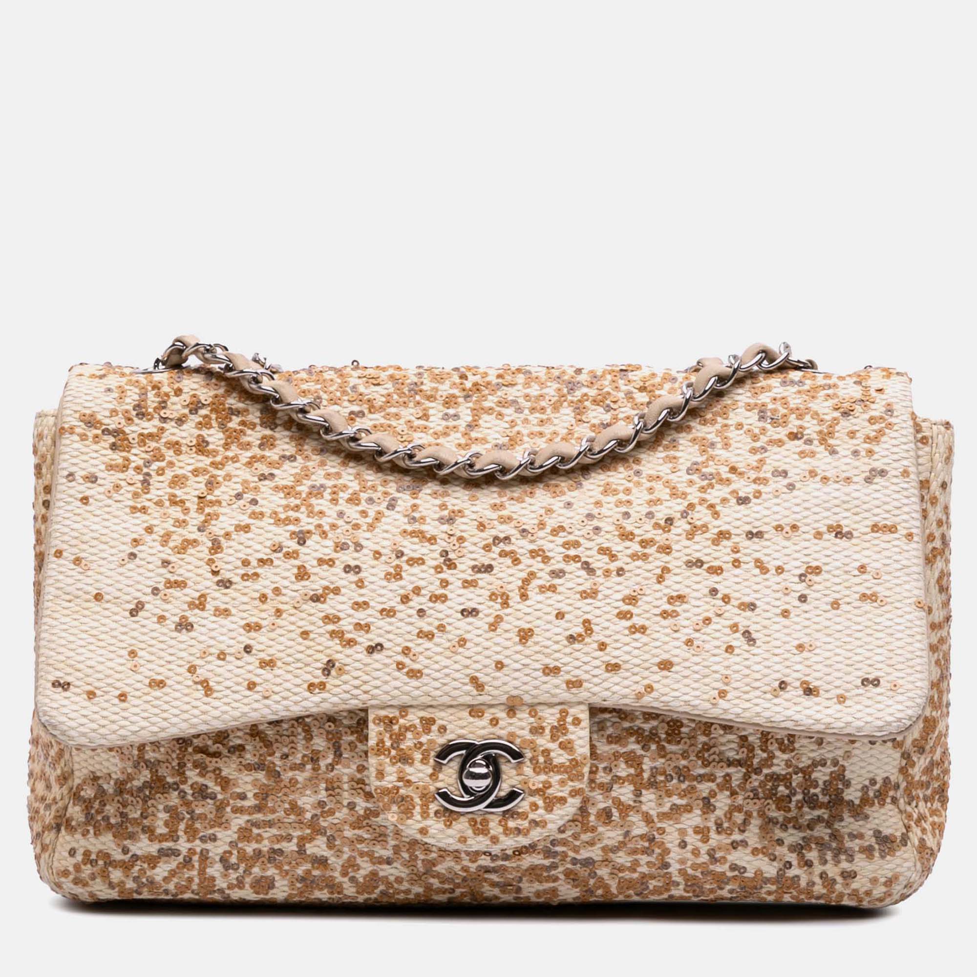 

Chanel Beige Jumbo Raffia Sequin Single Flap