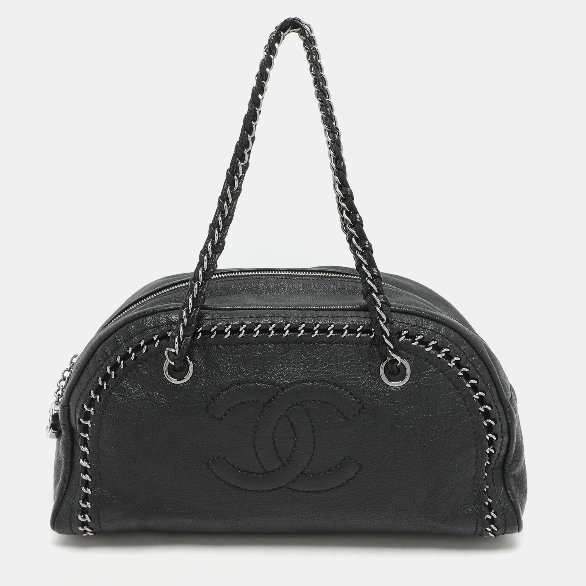 

Chanel Black Leather Medium Chain Trim Luxe Ligne Bowler Bag